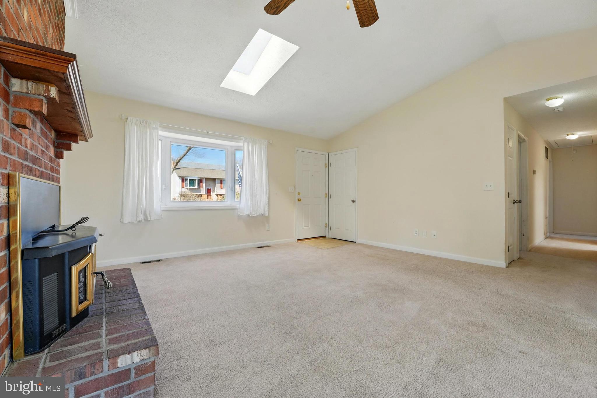 MEADOWBROOKE - Residential