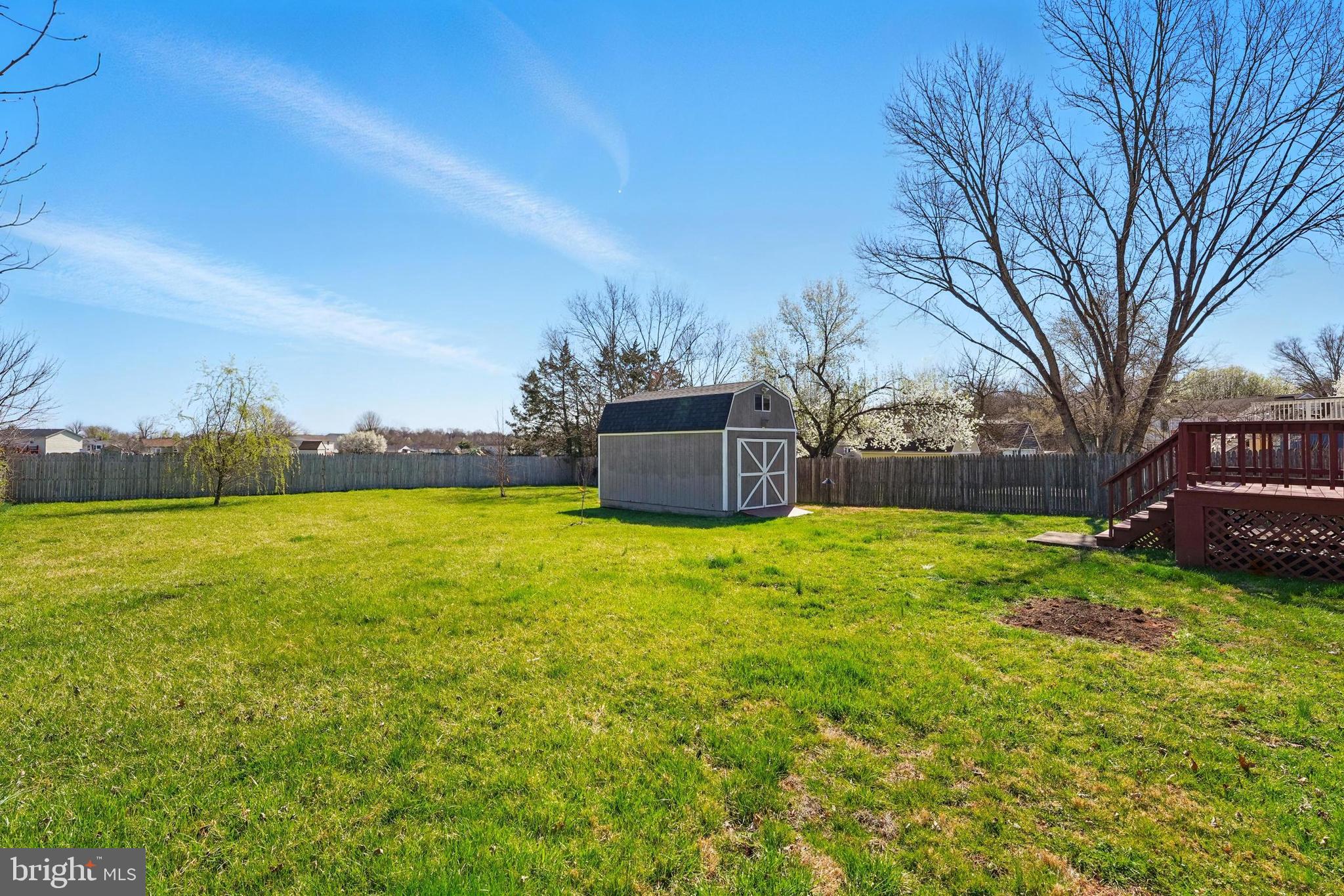 MEADOWBROOKE - Residential