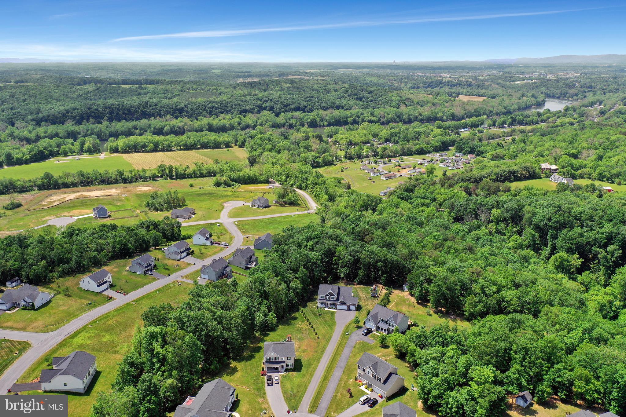BROOKFIELD ON THE POTOMAC - Residential