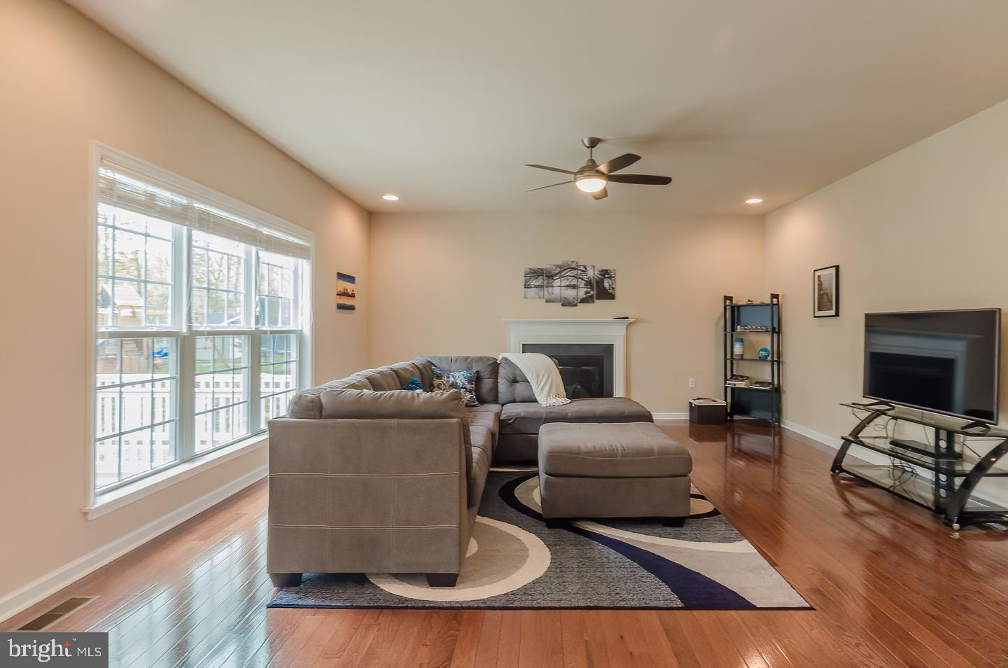 BROOKFIELD ON THE POTOMAC - Residential