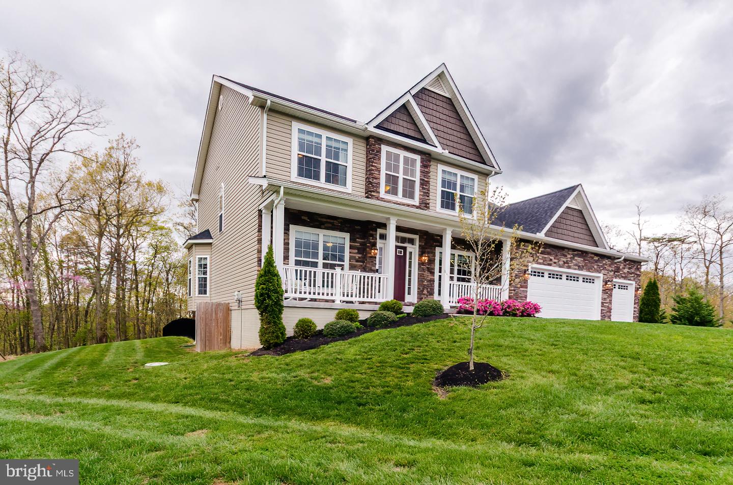 BROOKFIELD ON THE POTOMAC - Residential