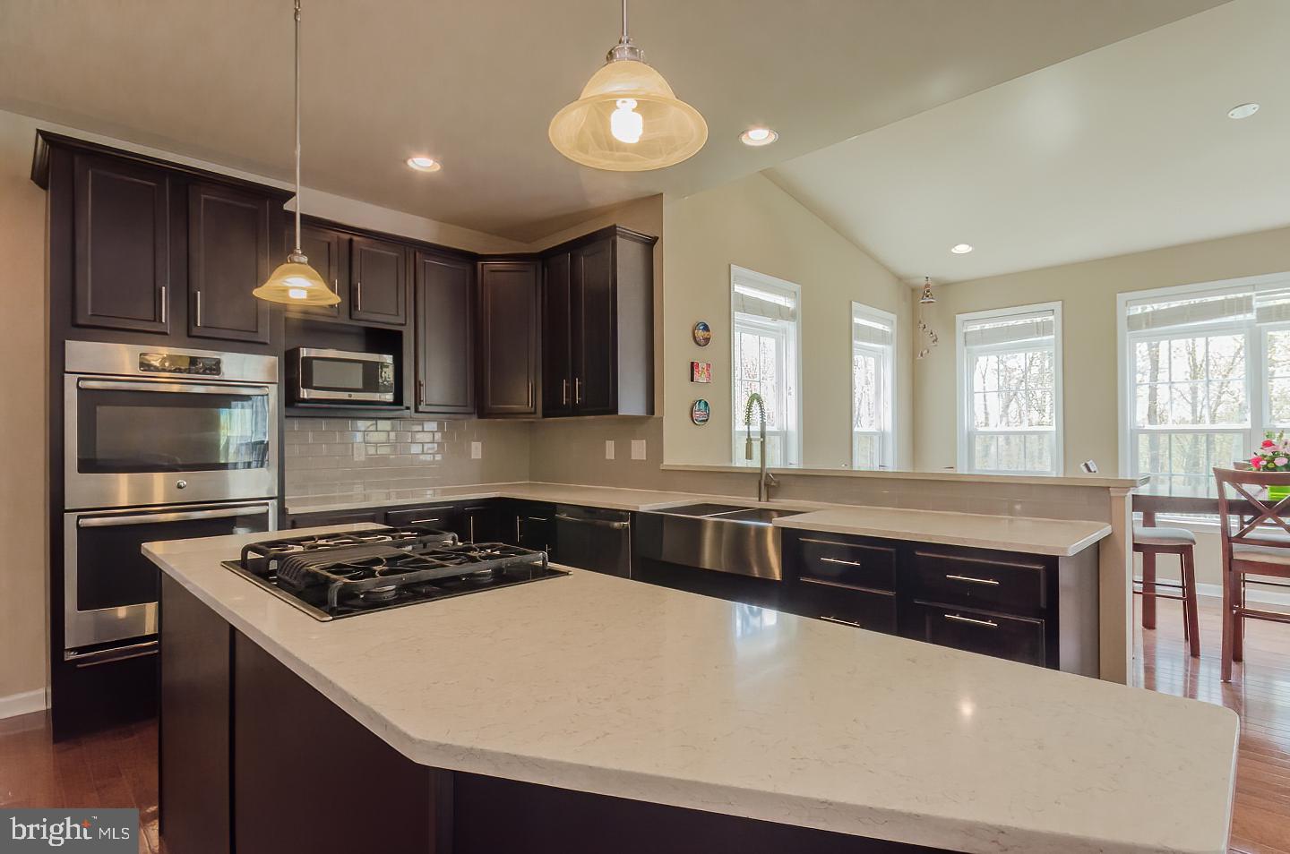 BROOKFIELD ON THE POTOMAC - Residential