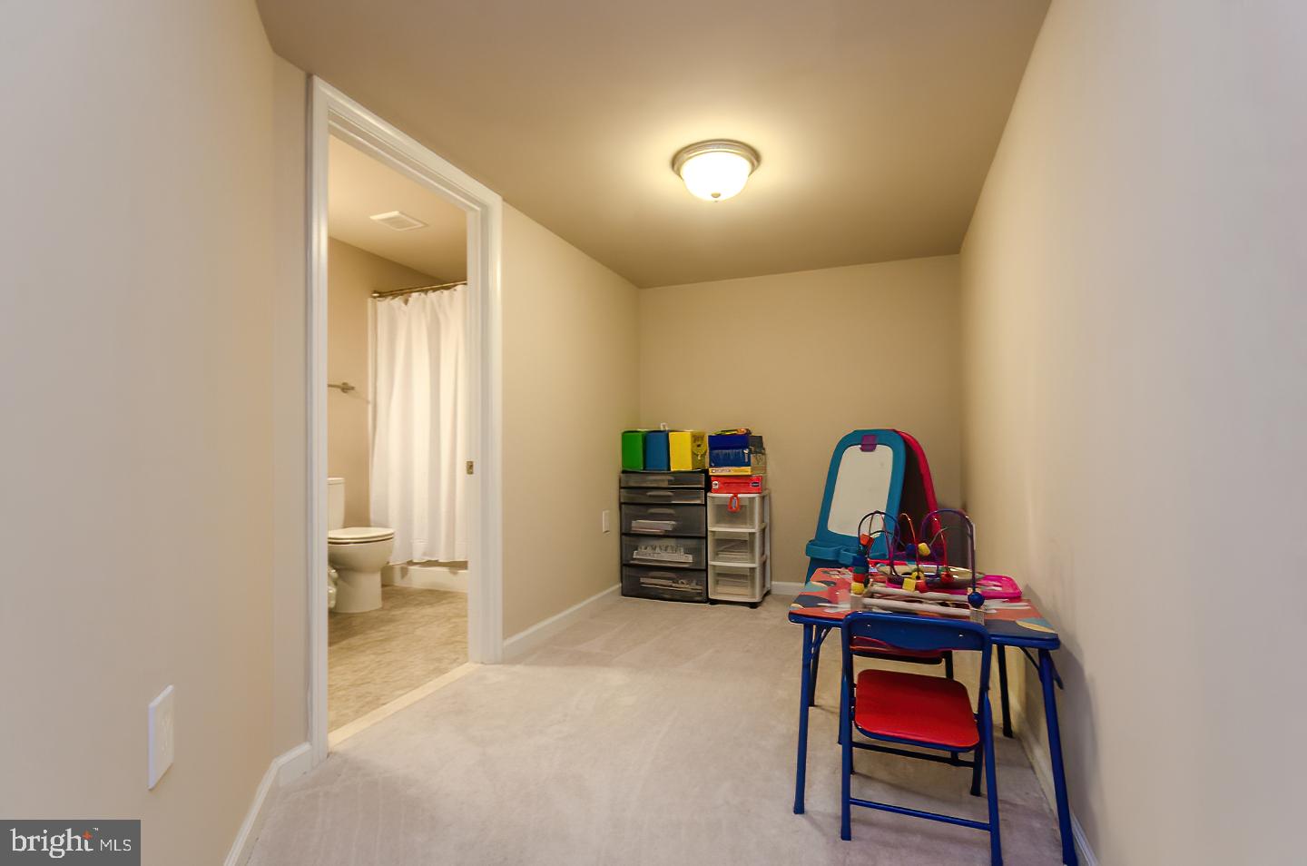 BROOKFIELD ON THE POTOMAC - Residential