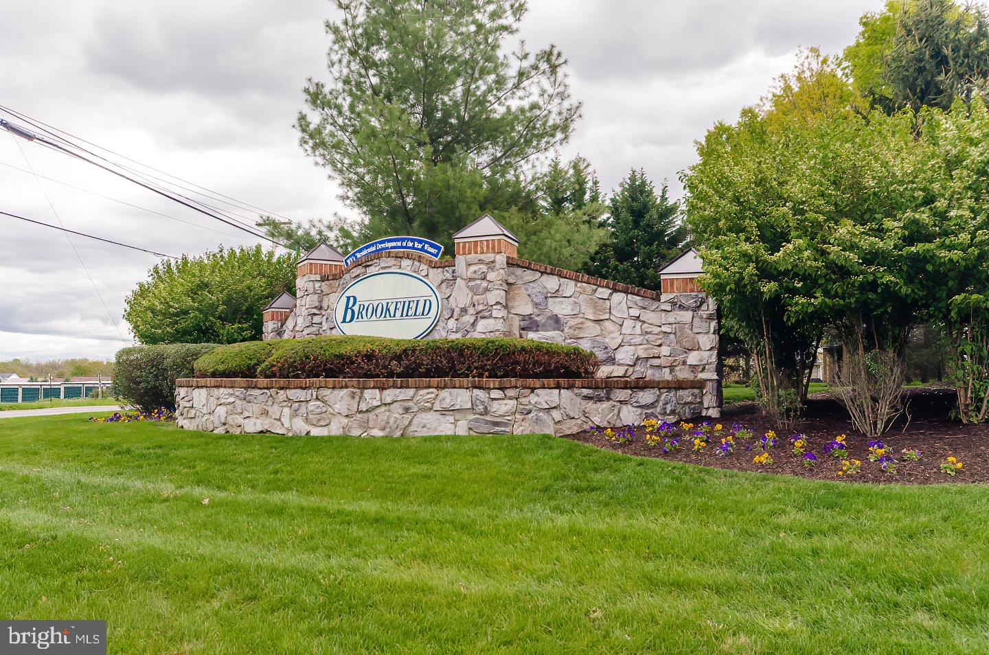 BROOKFIELD ON THE POTOMAC - Residential