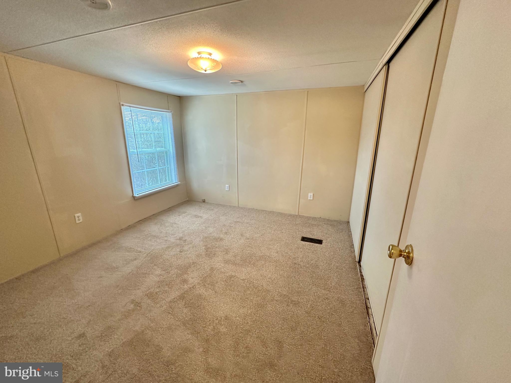 HOLTWOOD MHP - Residential