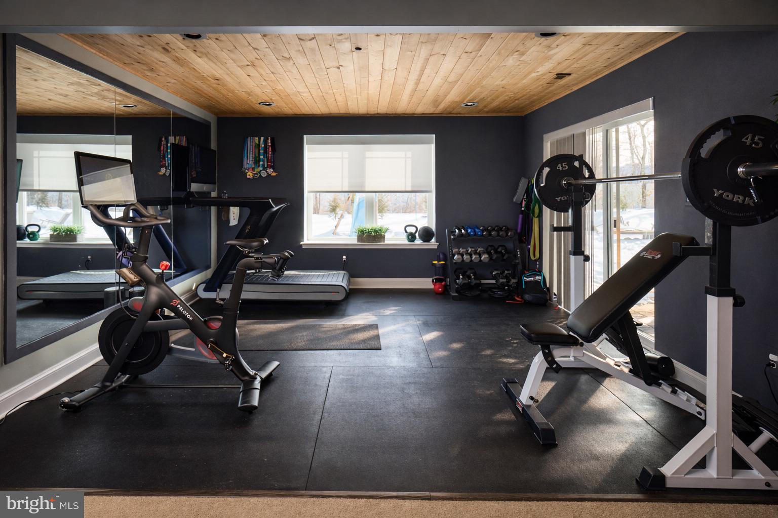 HAMILTON RESERVE - Residential