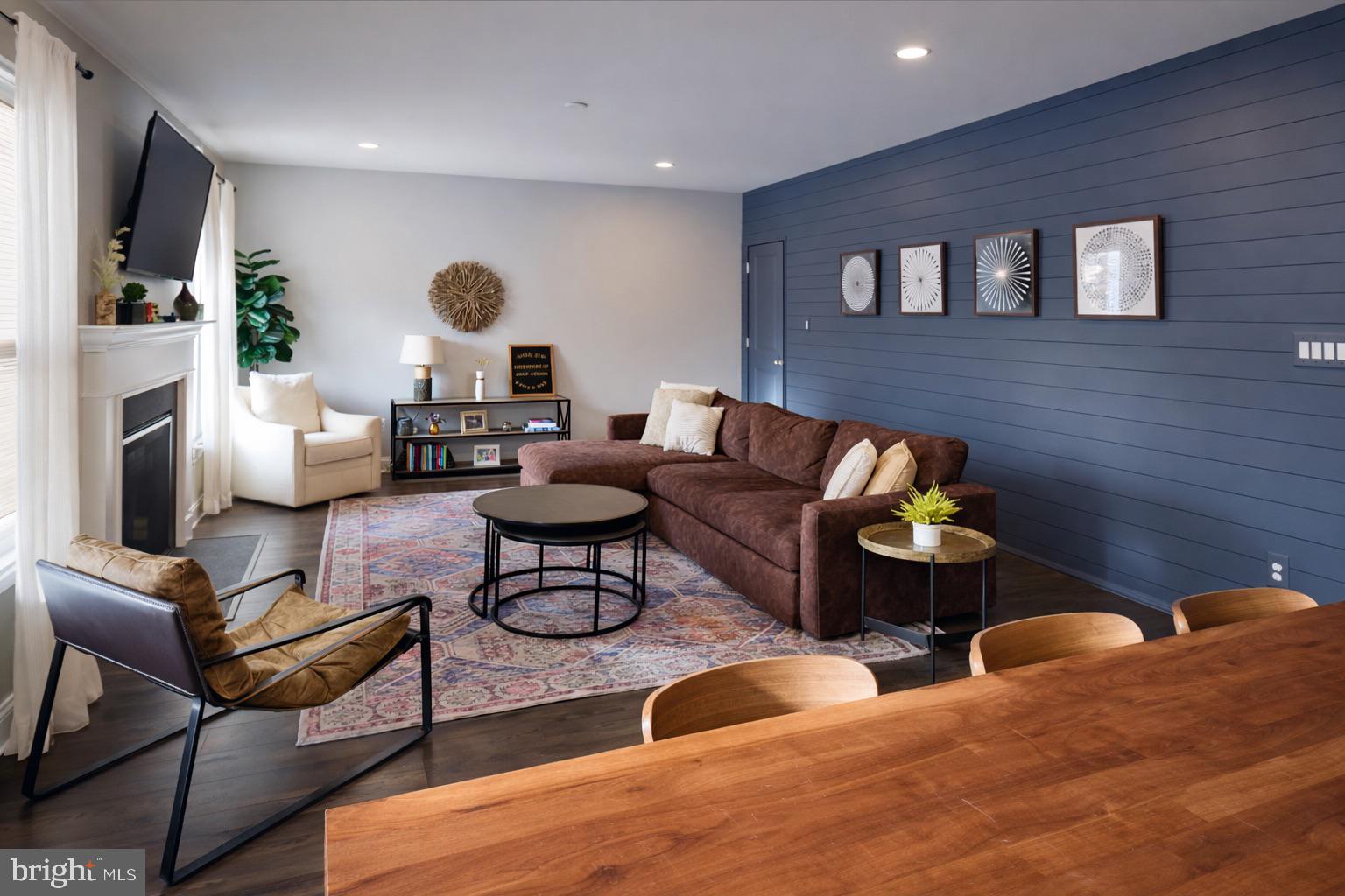 HAMILTON RESERVE - Residential