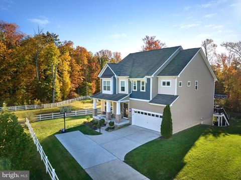 2015 MARGRAVE AVENUE FALLSTON MD 21047