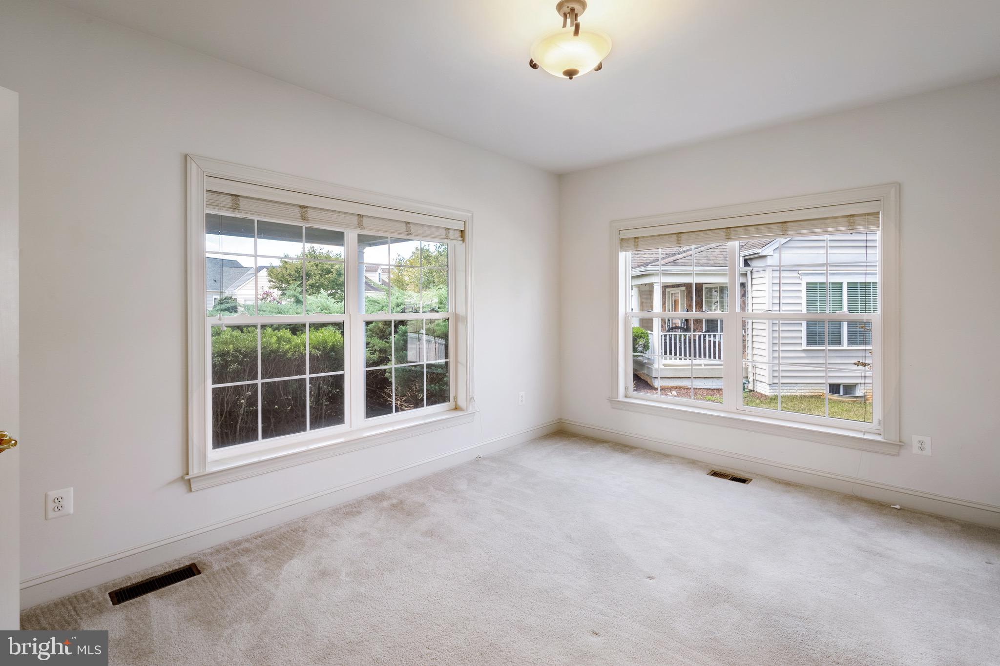 LEELAND STATION - Residential