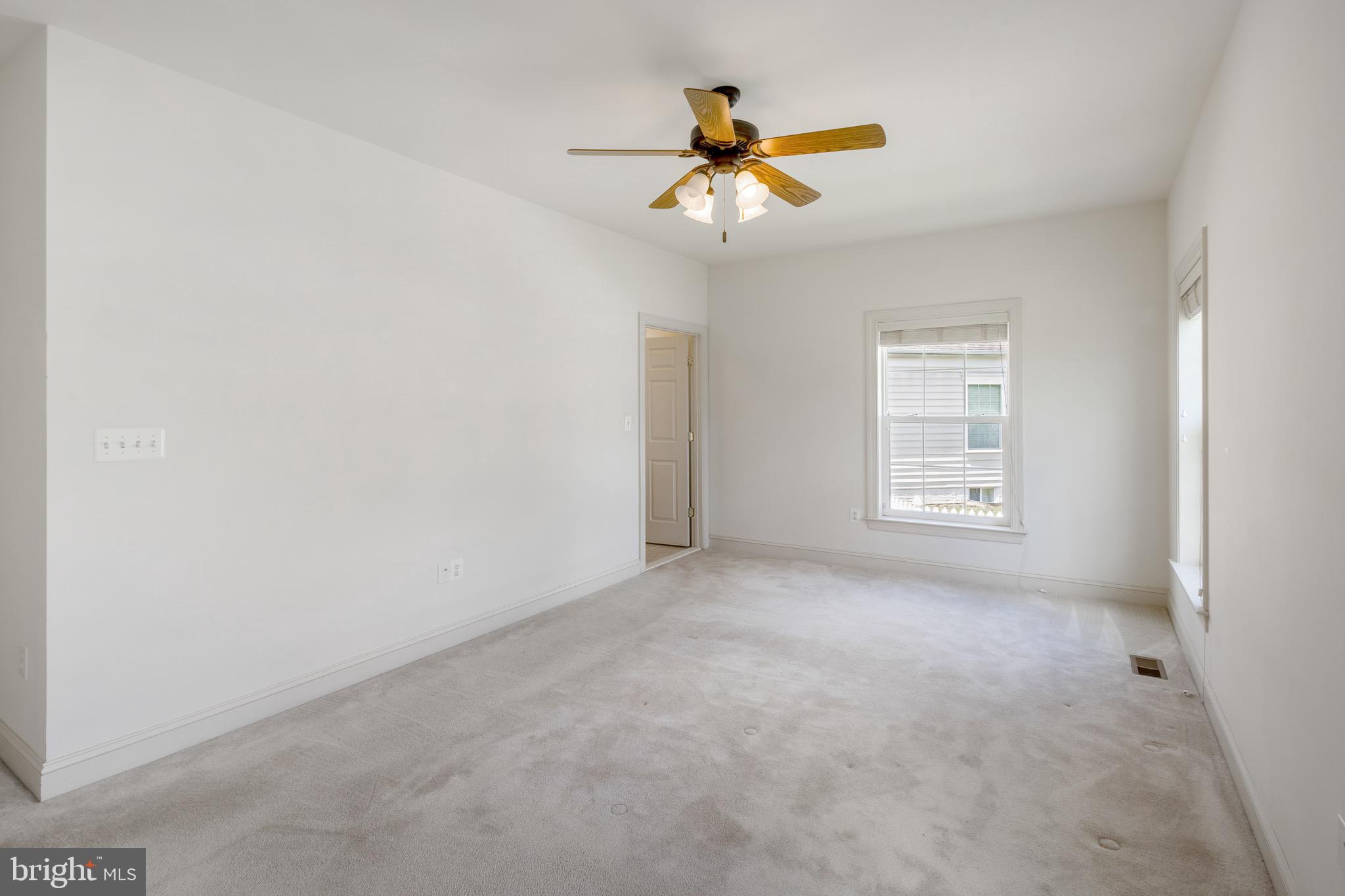 LEELAND STATION - Residential