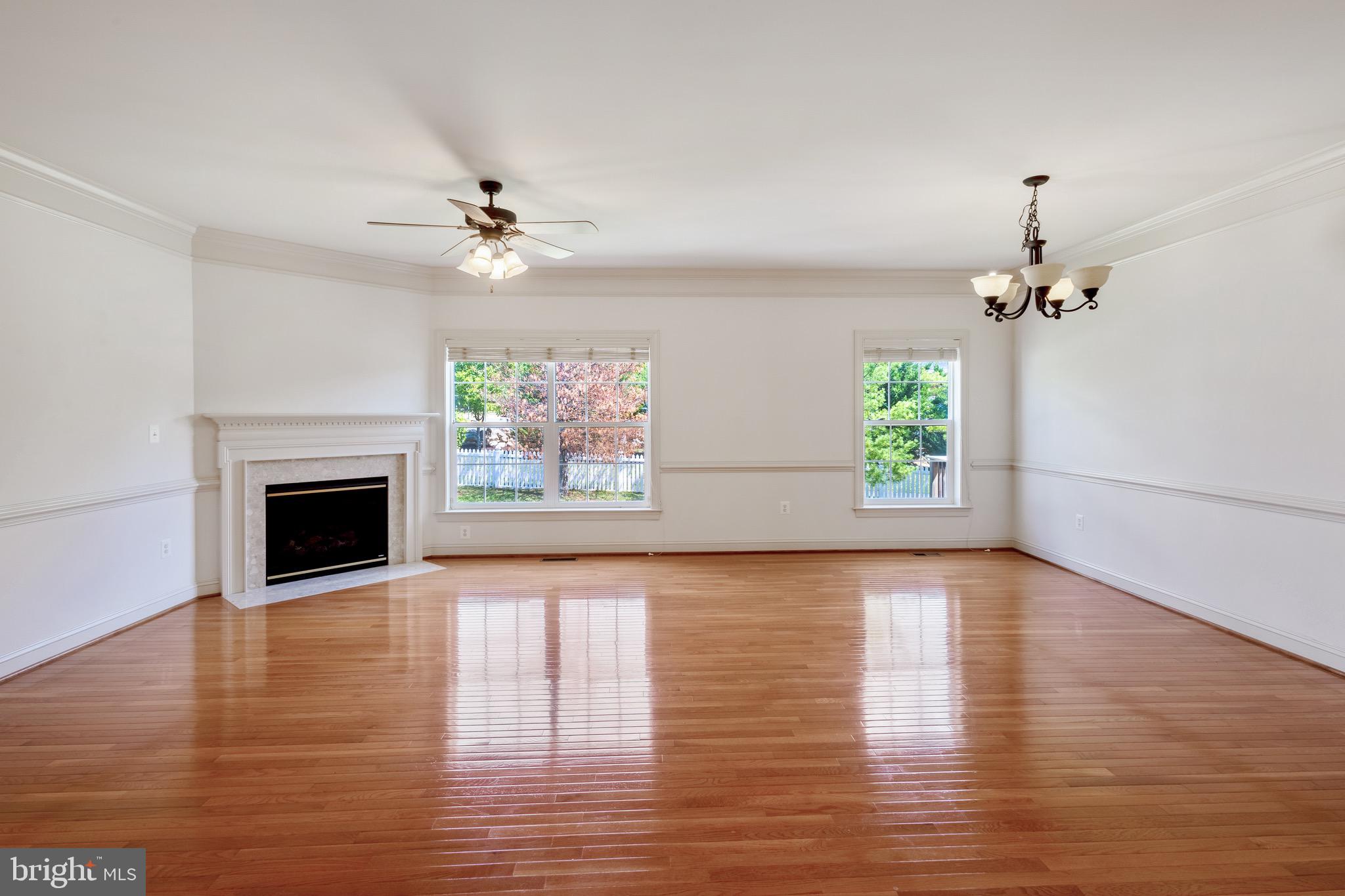 LEELAND STATION - Residential