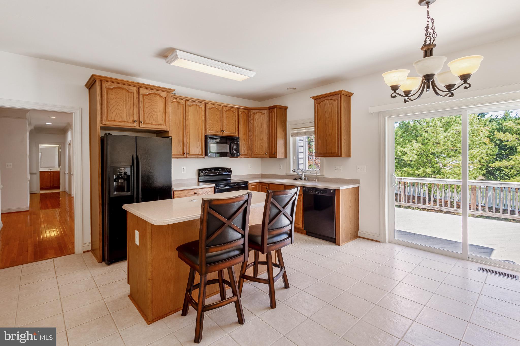 LEELAND STATION - Residential