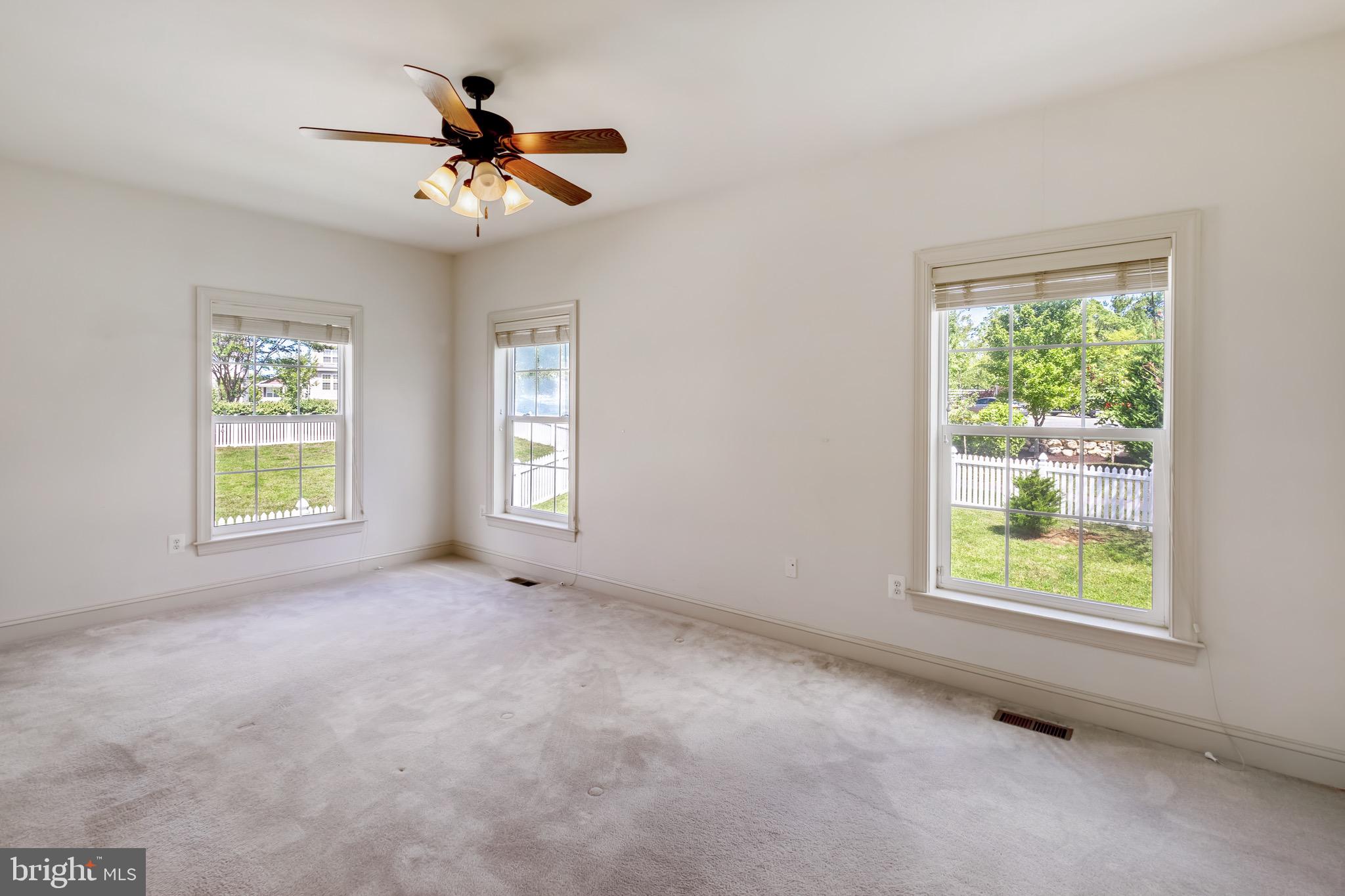 LEELAND STATION - Residential