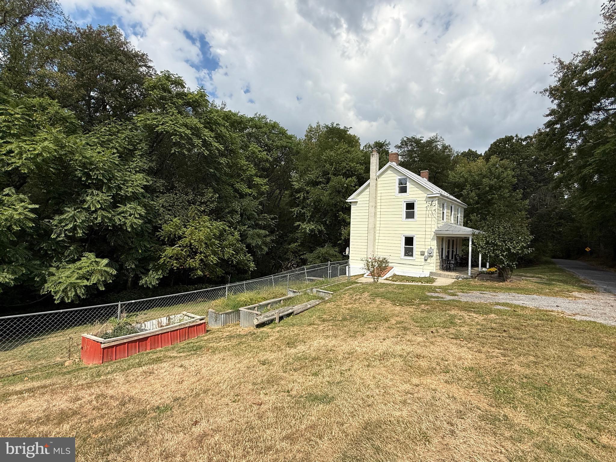 BOONSBORO - Residential