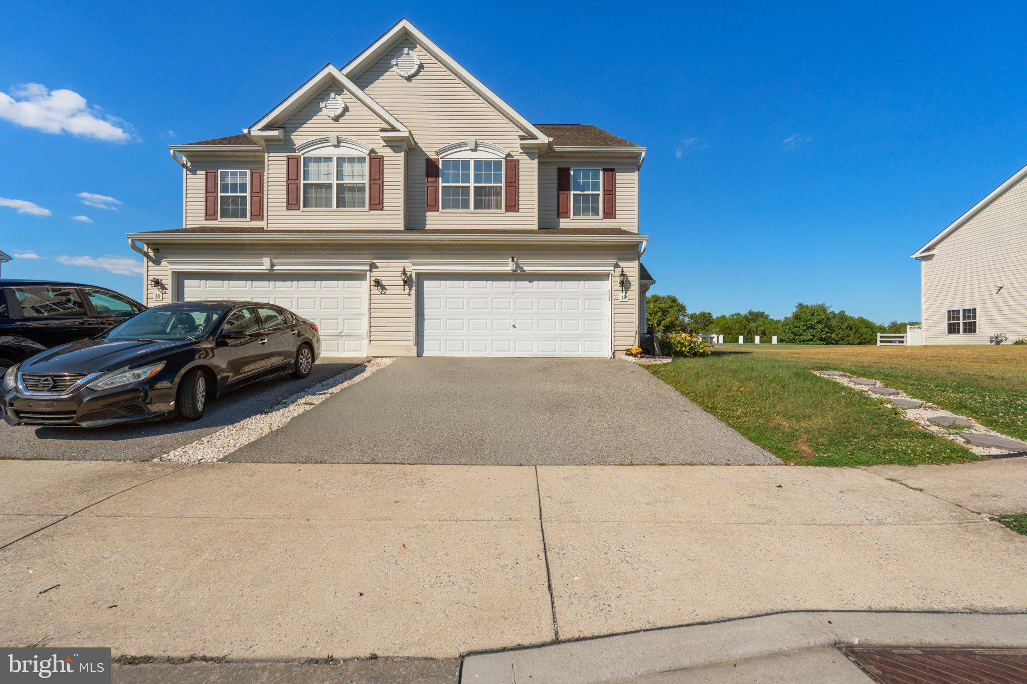 14 ALDERBROOK COURT