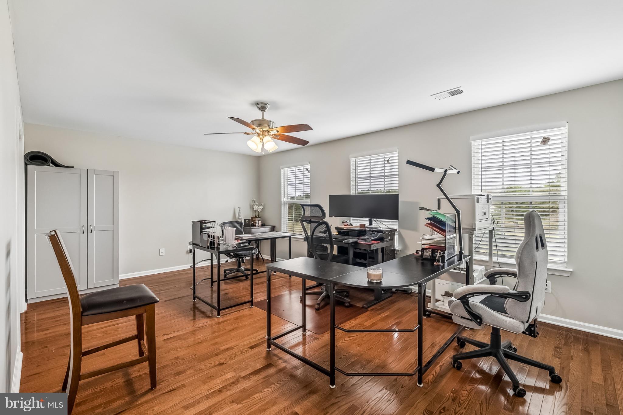 CARRIAGE FORD - Residential