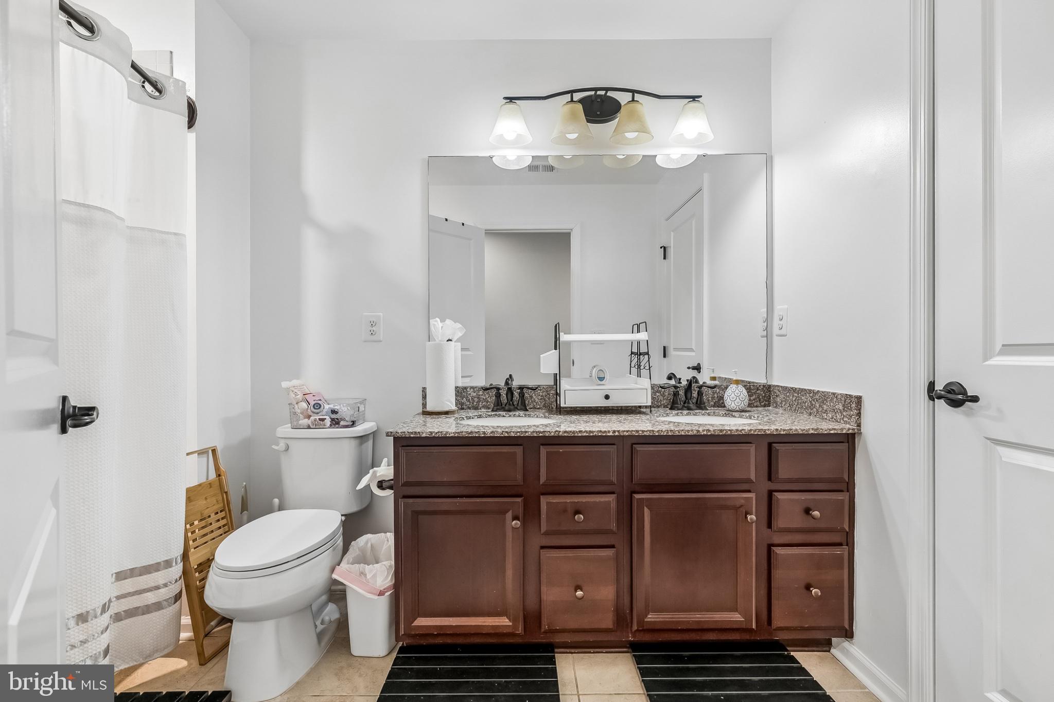 CARRIAGE FORD - Residential