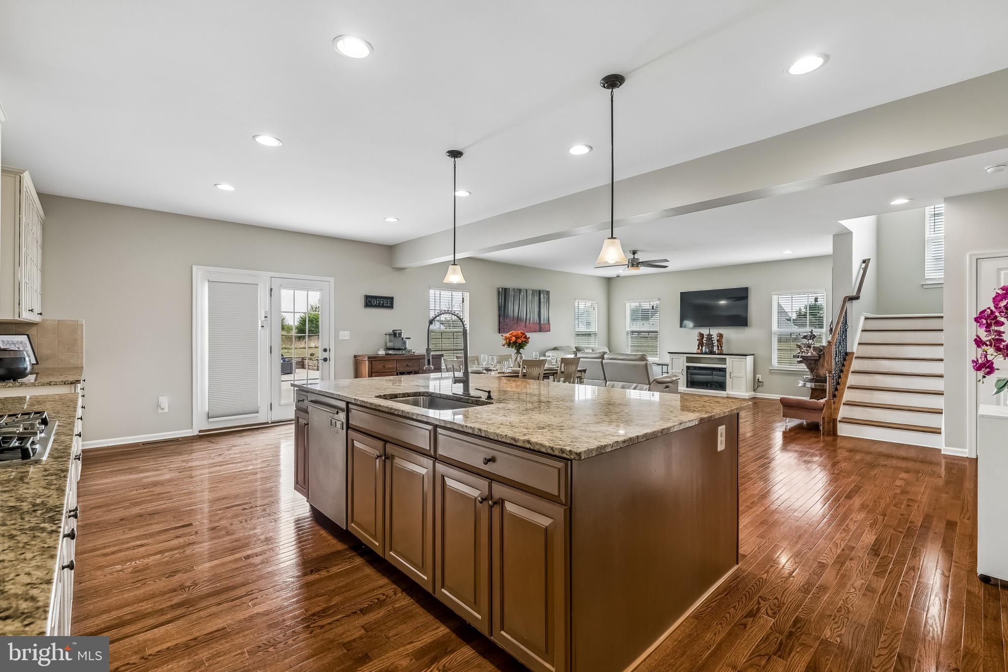 CARRIAGE FORD - Residential