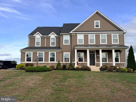 Photo of 14081 Carriage Ford Road, NOKESVILLE, VA 20181 (MLS # VAPW2113570)