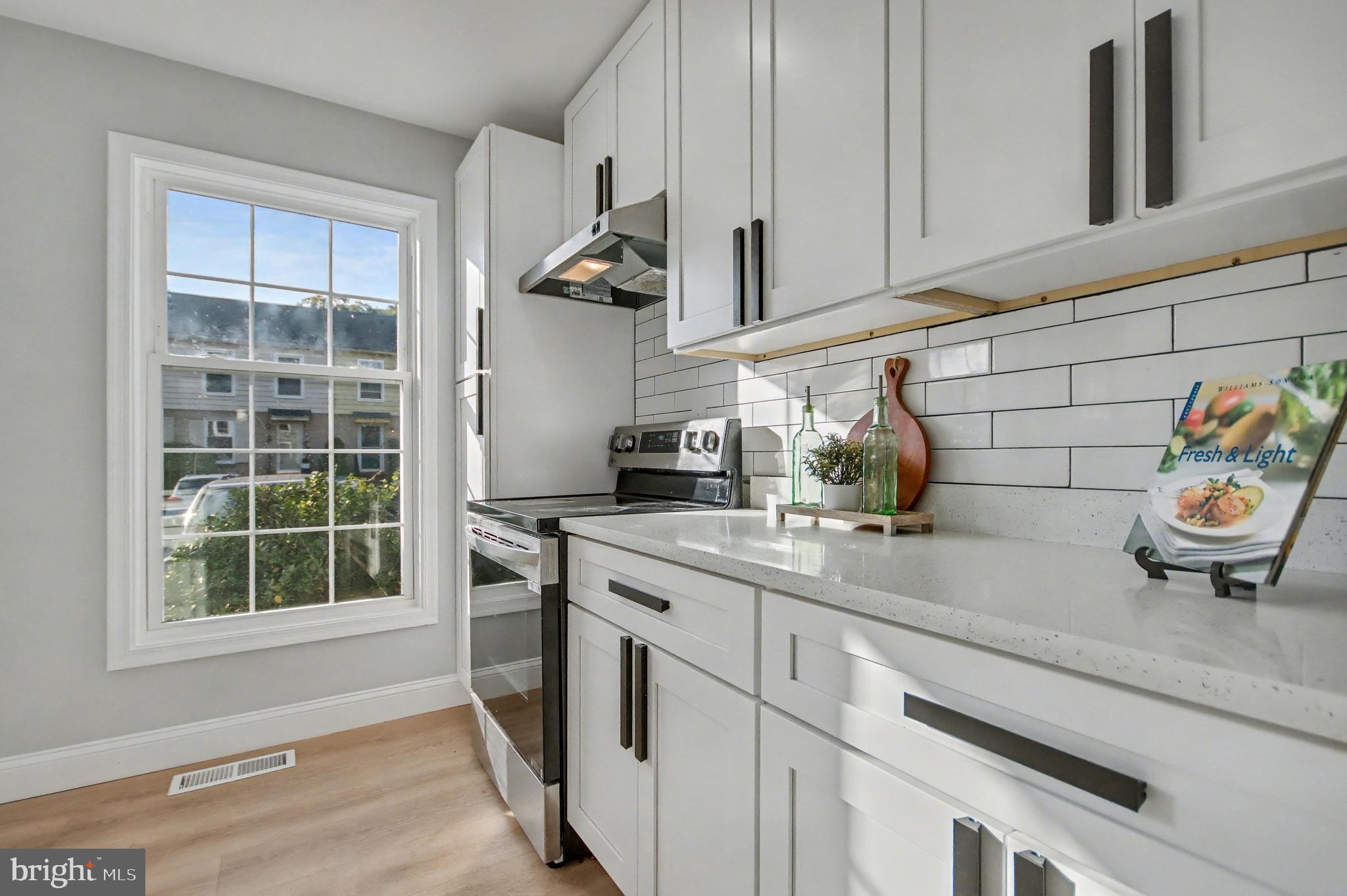 GEORGETOWN HOUSES - Residential