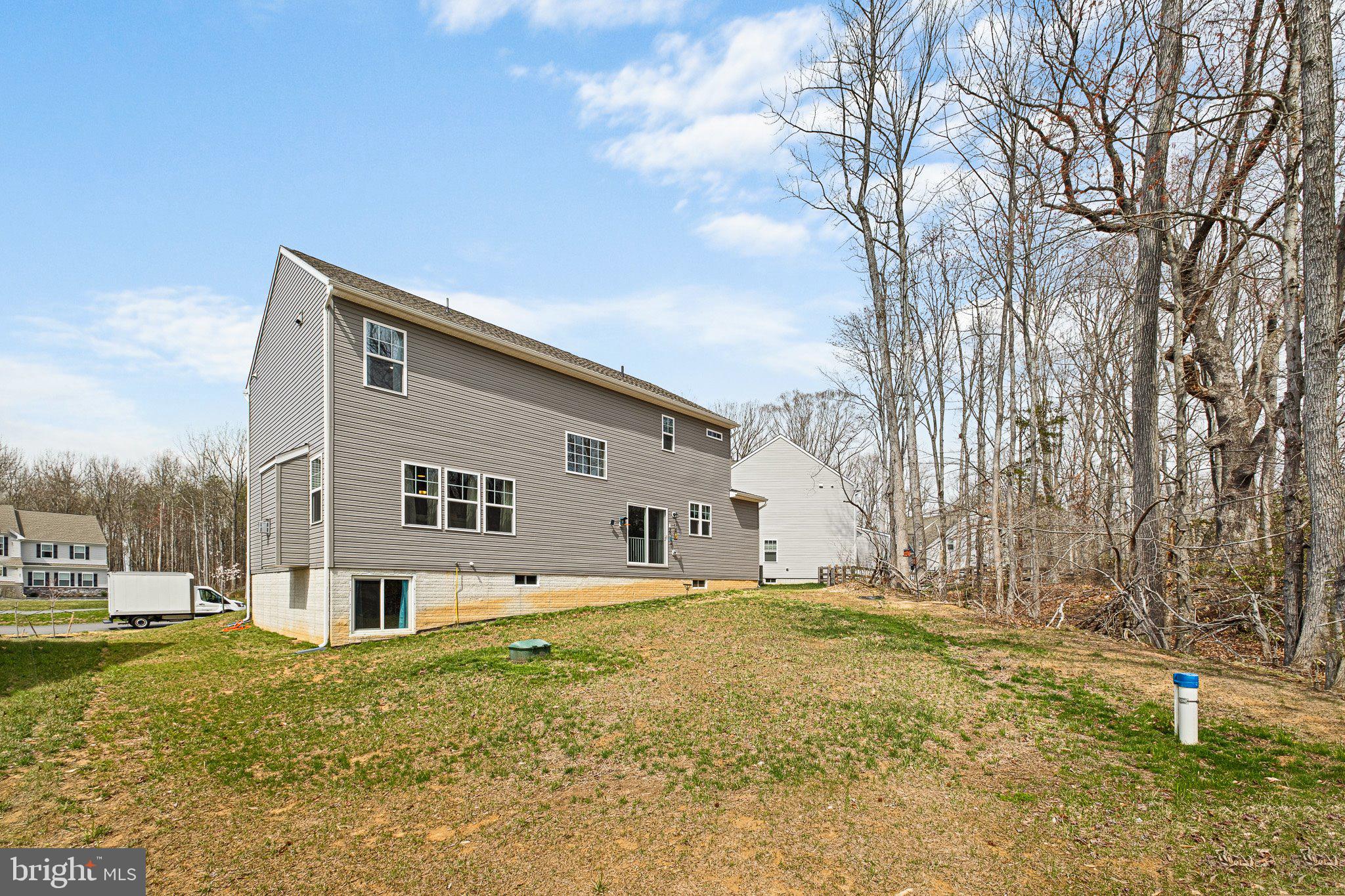 ELK NEST - Residential