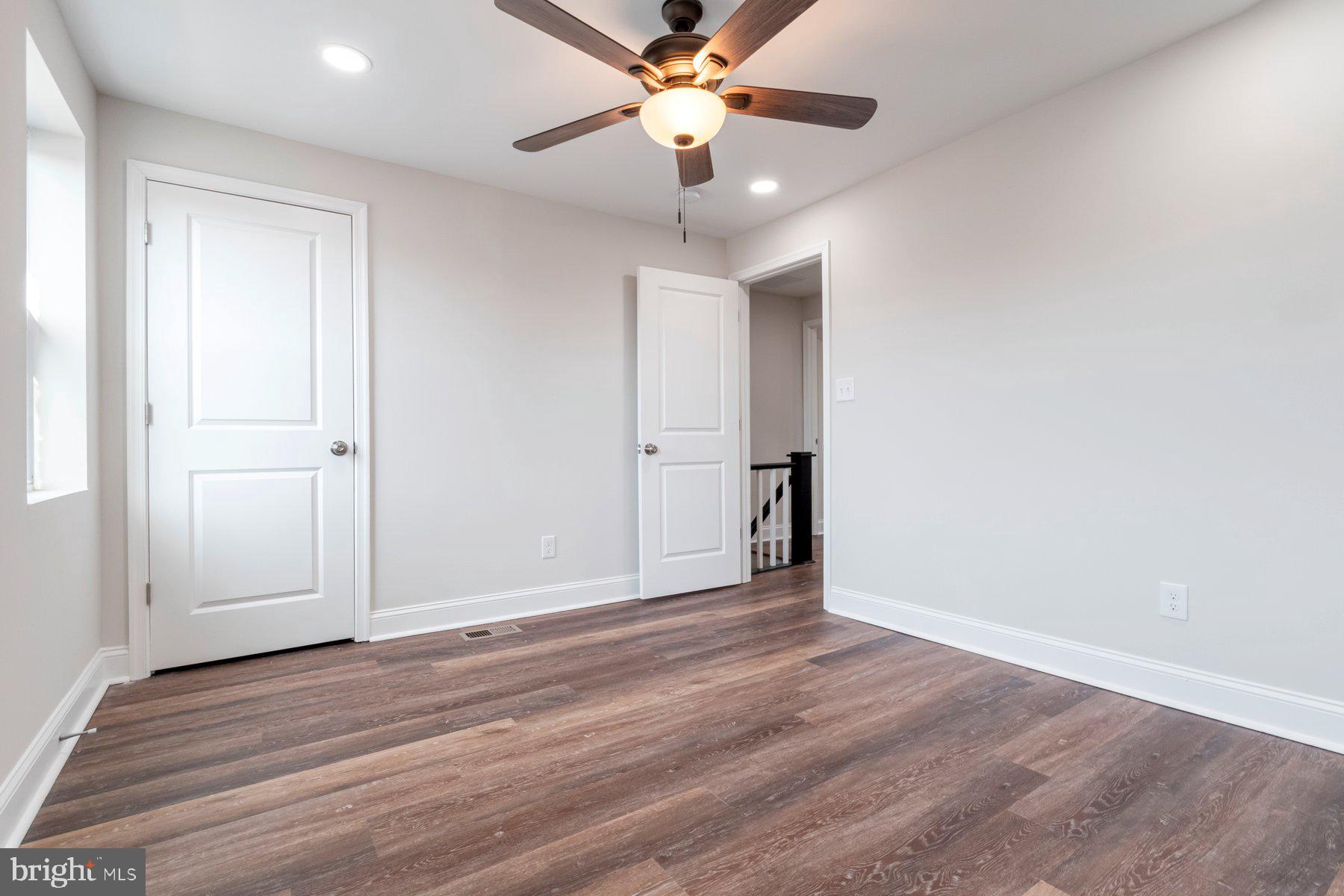 BEVERLY HILLS - Residential