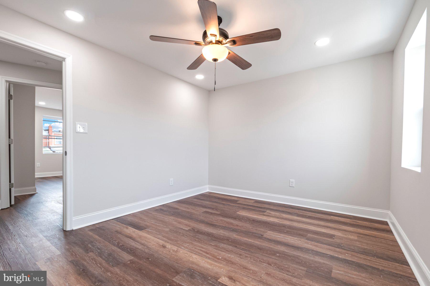 BEVERLY HILLS - Residential