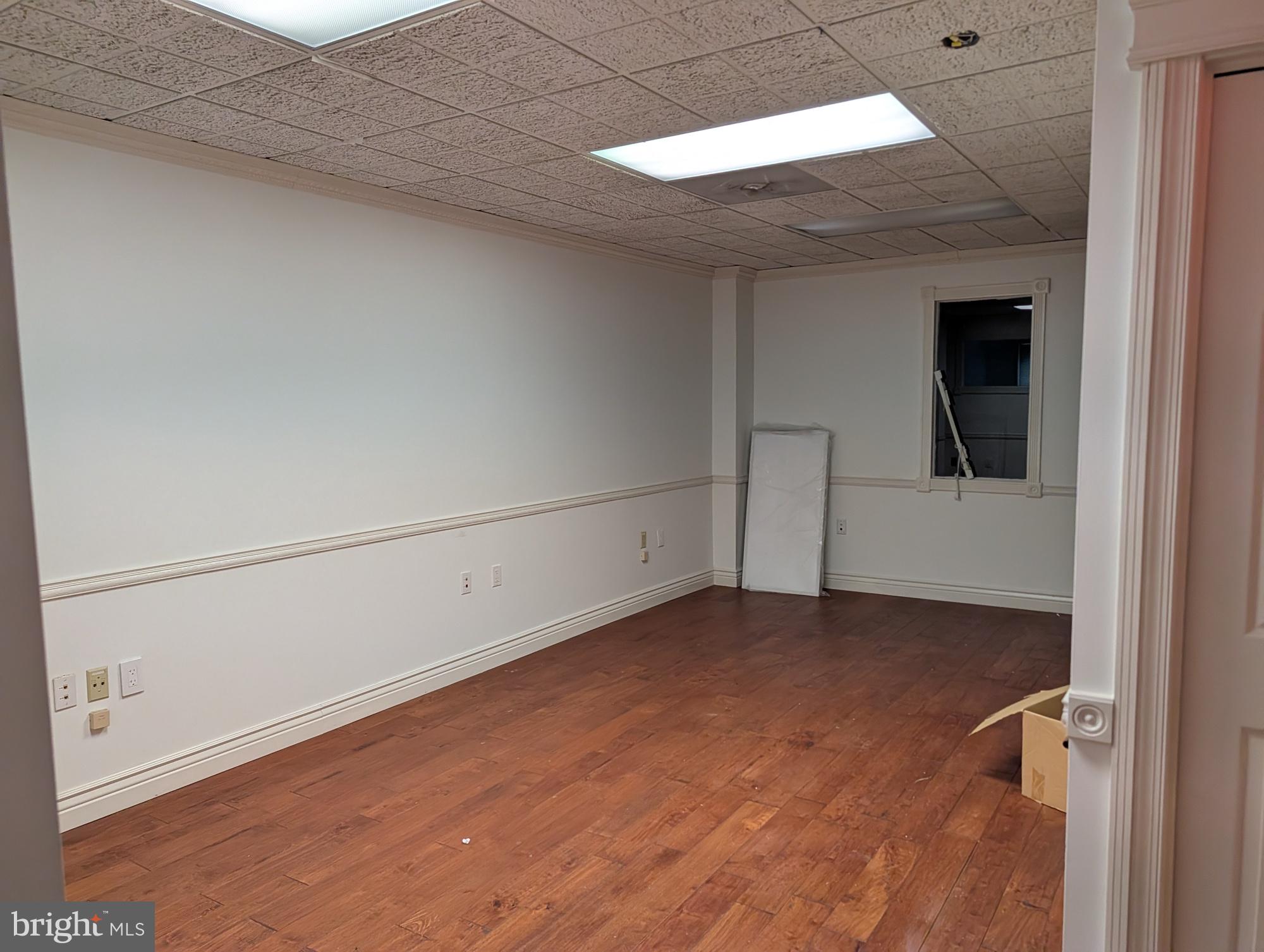 4153 CHAIN BRIDGE ROAD