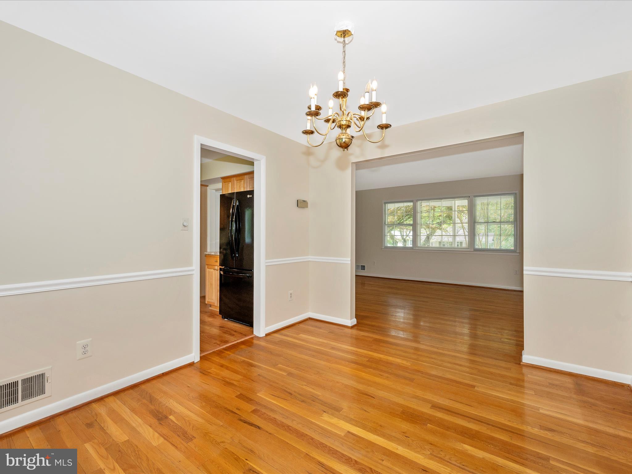 ROCK CREEK MANOR - Residential