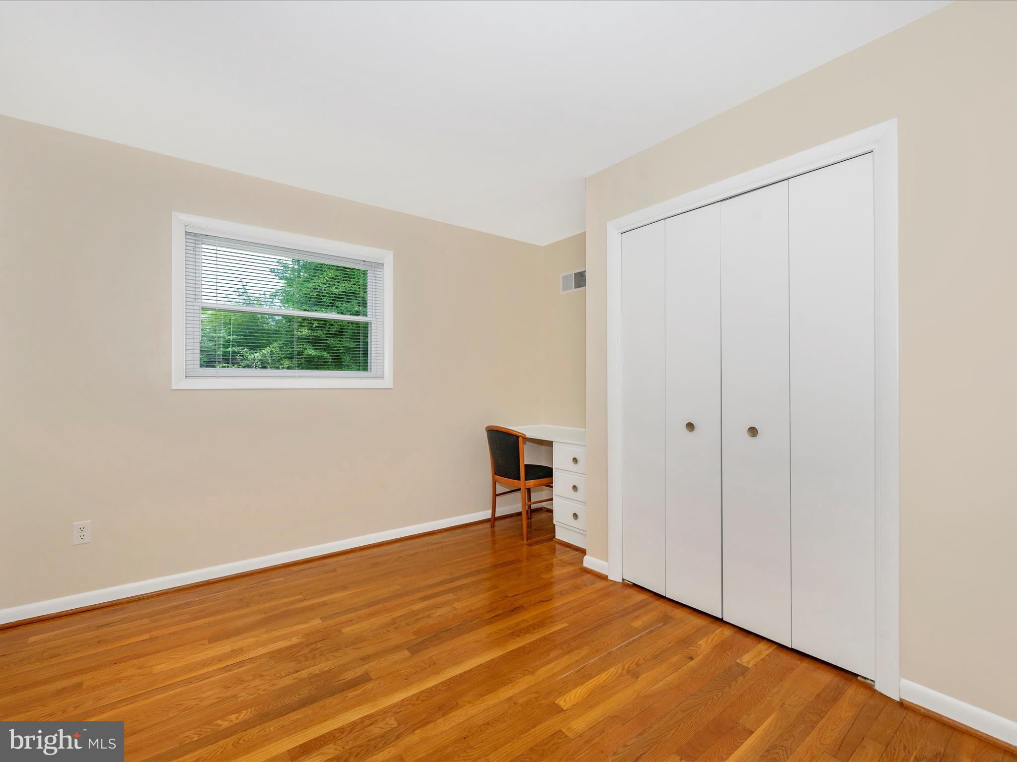 ROCK CREEK MANOR - Residential