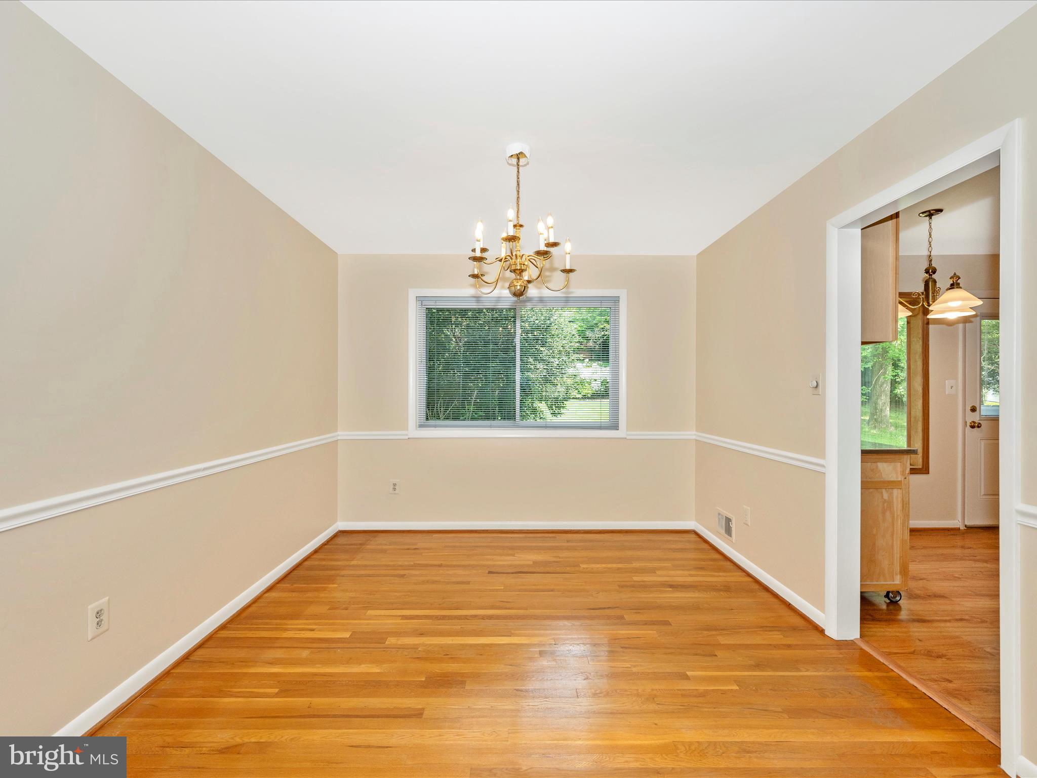 ROCK CREEK MANOR - Residential