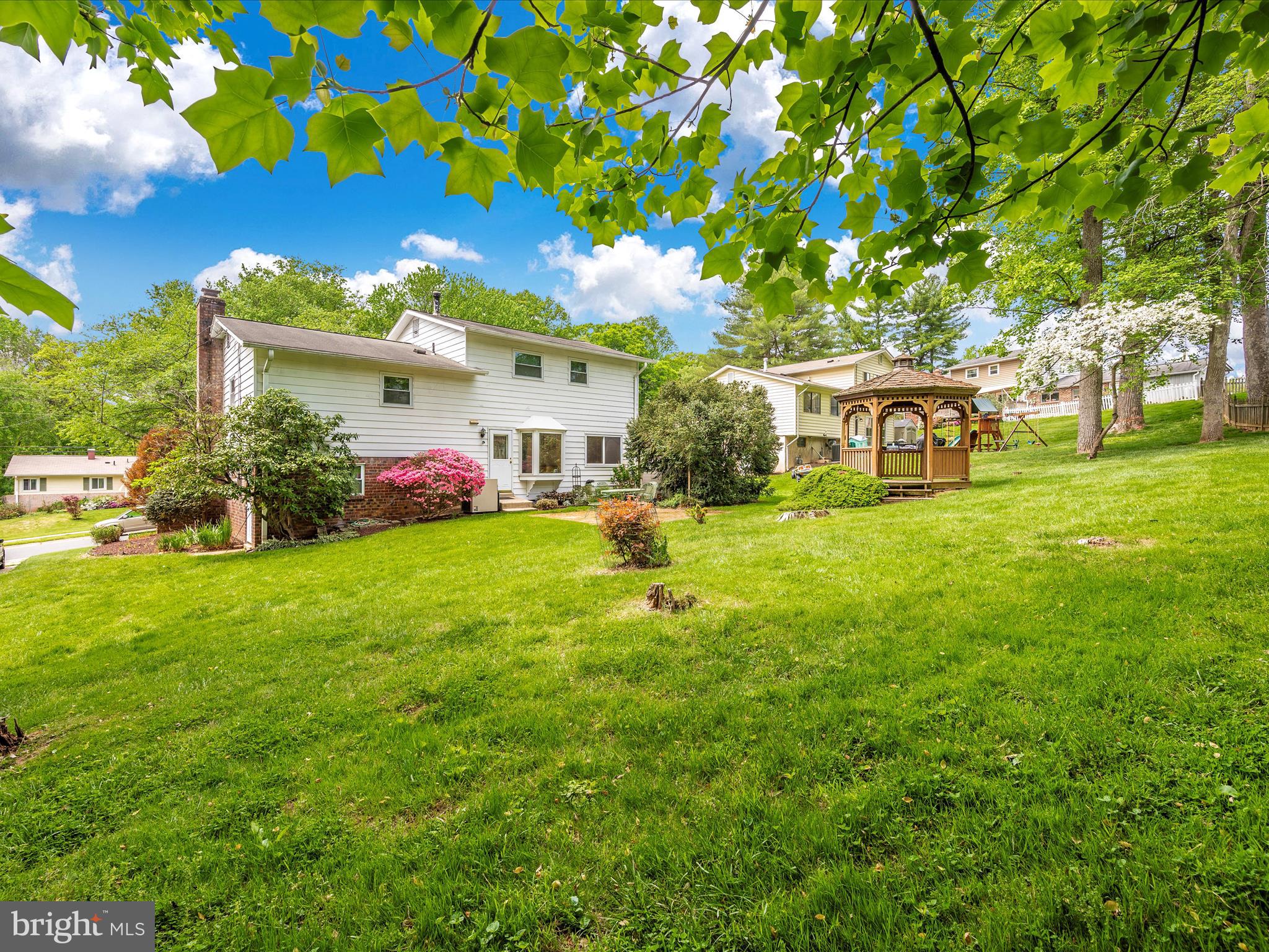 ROCK CREEK MANOR - Residential