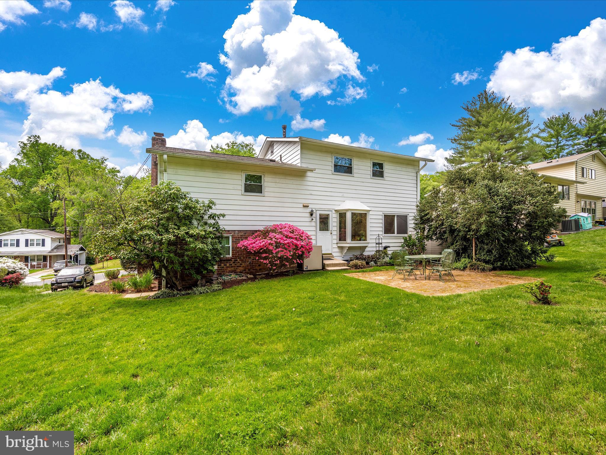 ROCK CREEK MANOR - Residential