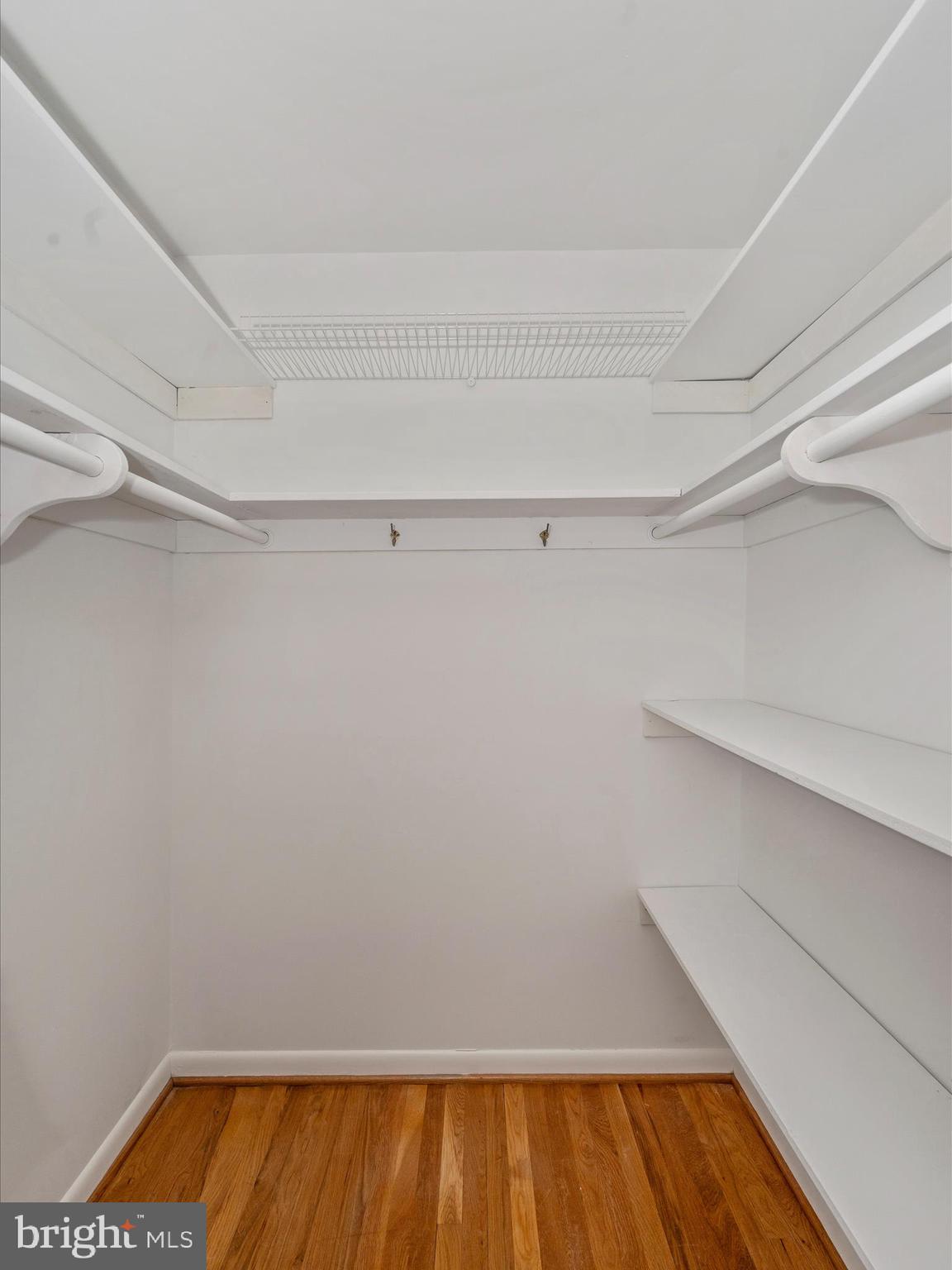 ROCK CREEK MANOR - Residential