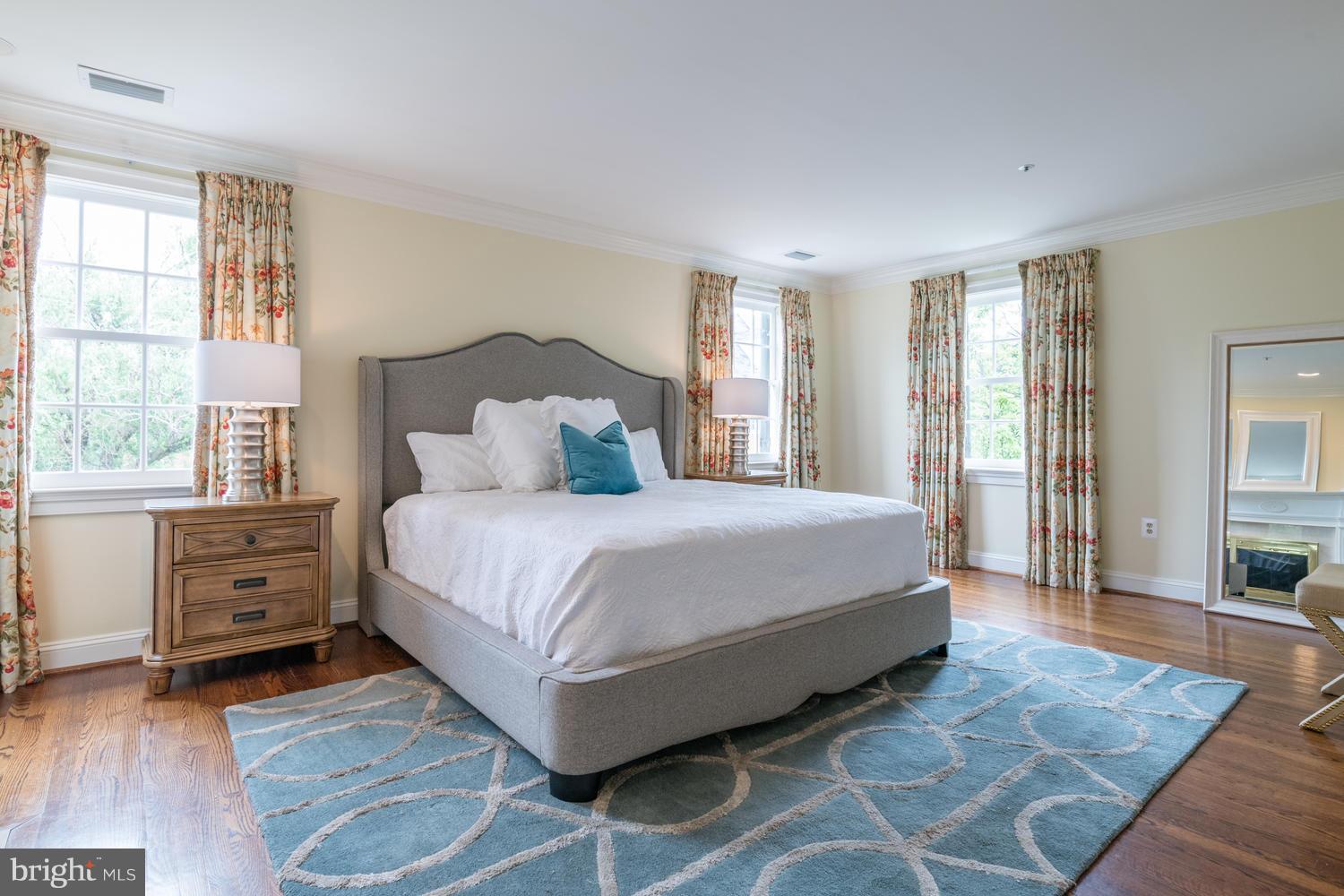 HARBORSIDE - Residential