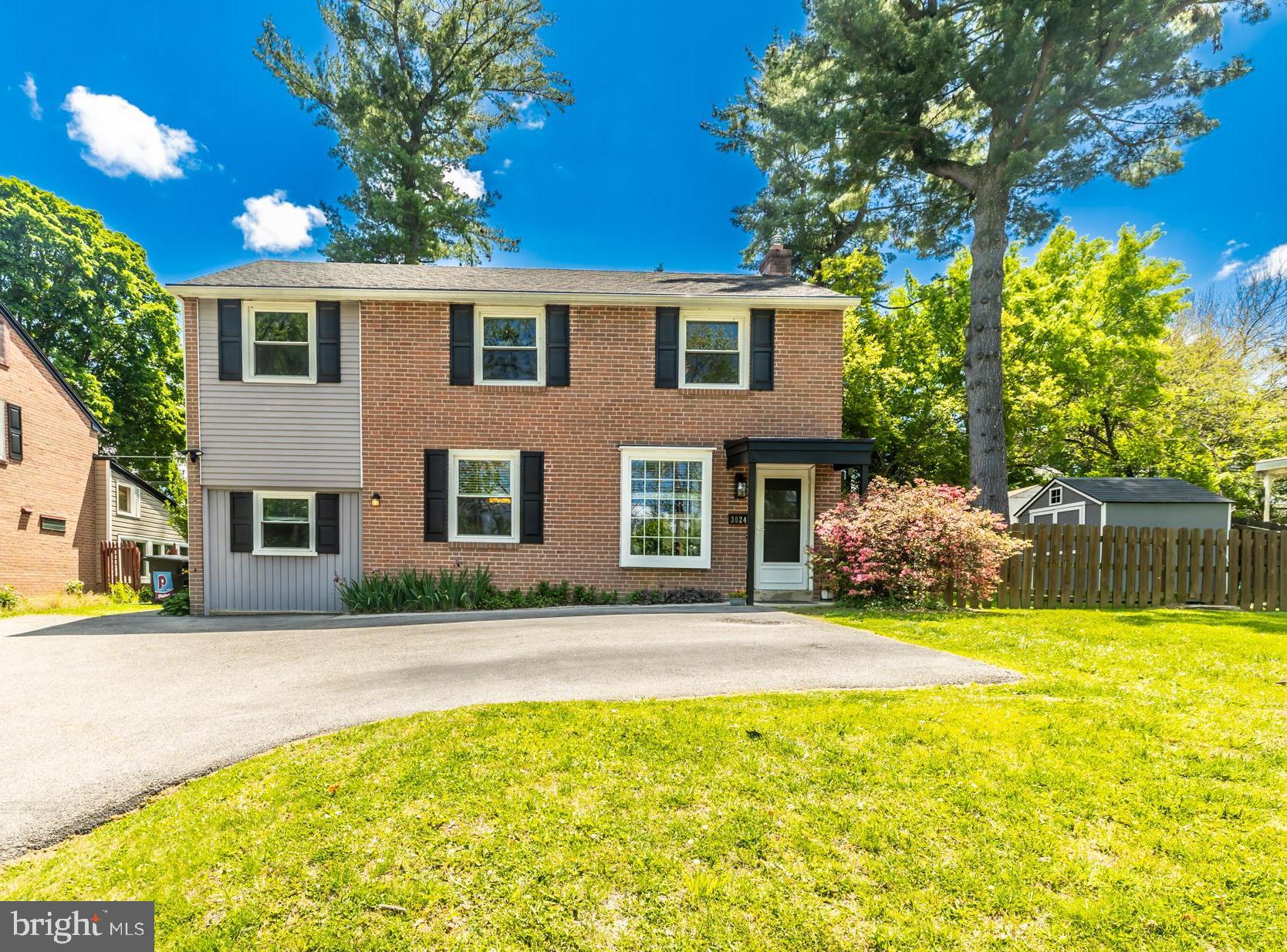 LAFAYETTE HILL - Residential