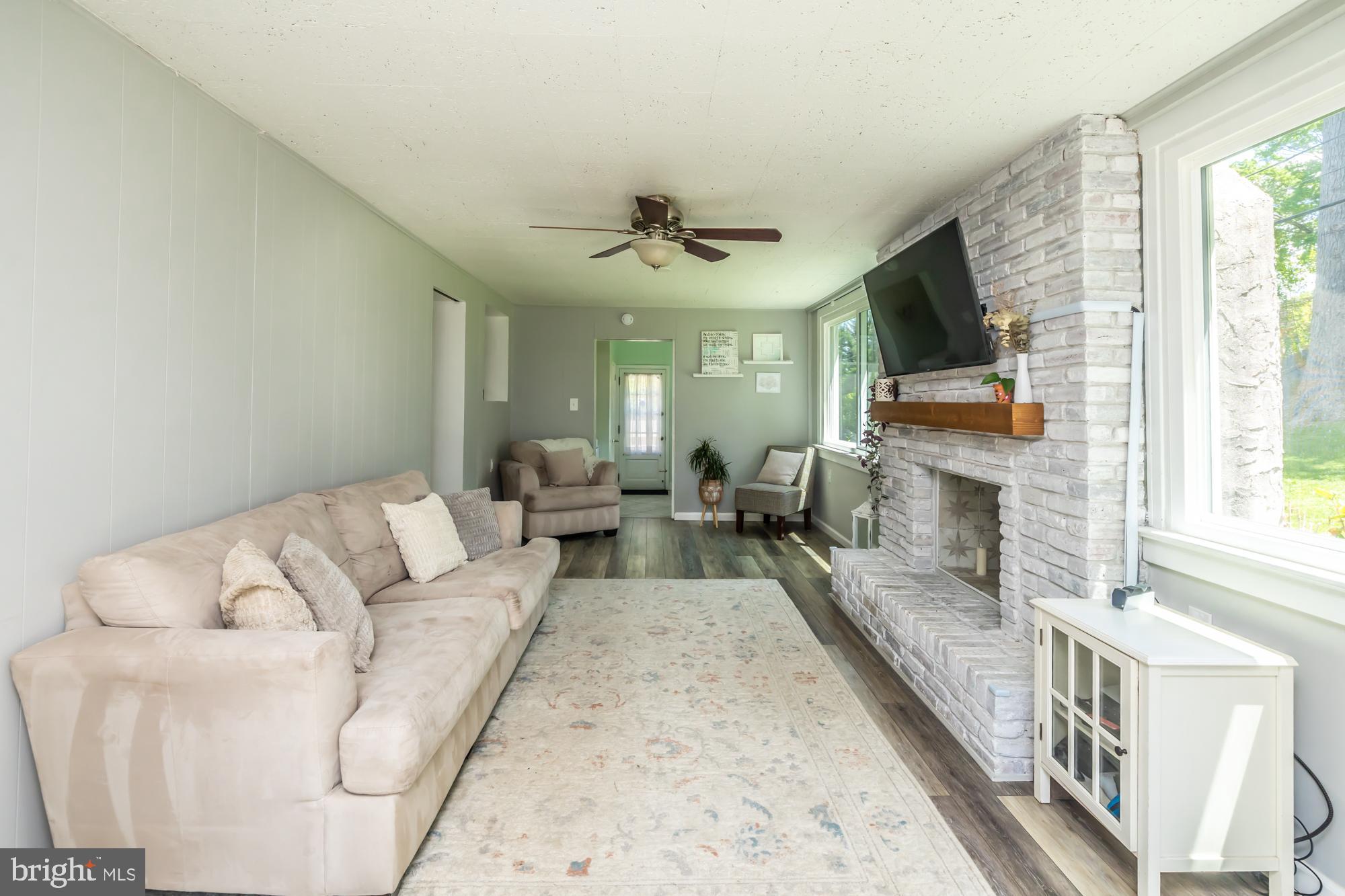 LAFAYETTE HILL - Residential