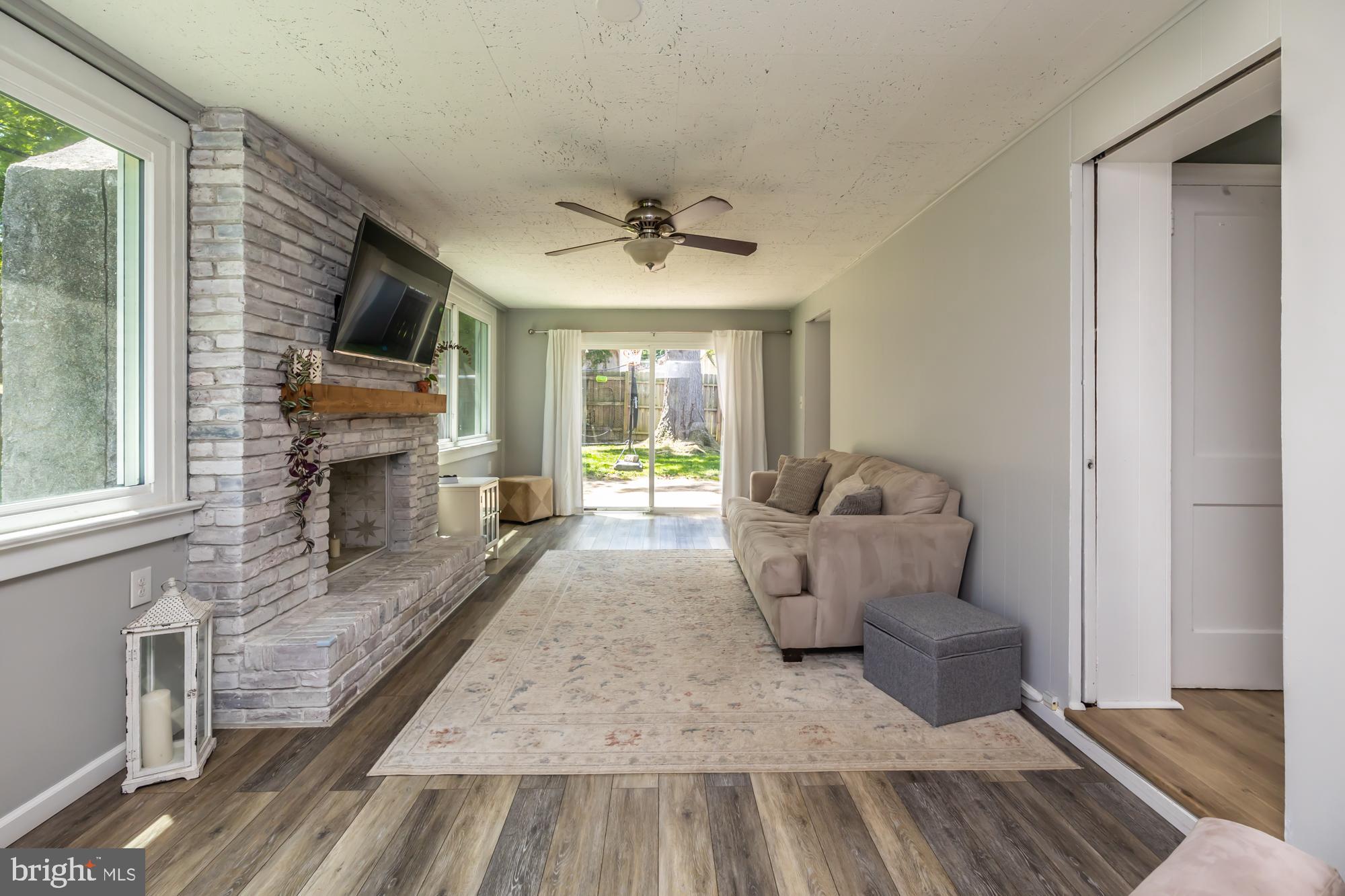 LAFAYETTE HILL - Residential