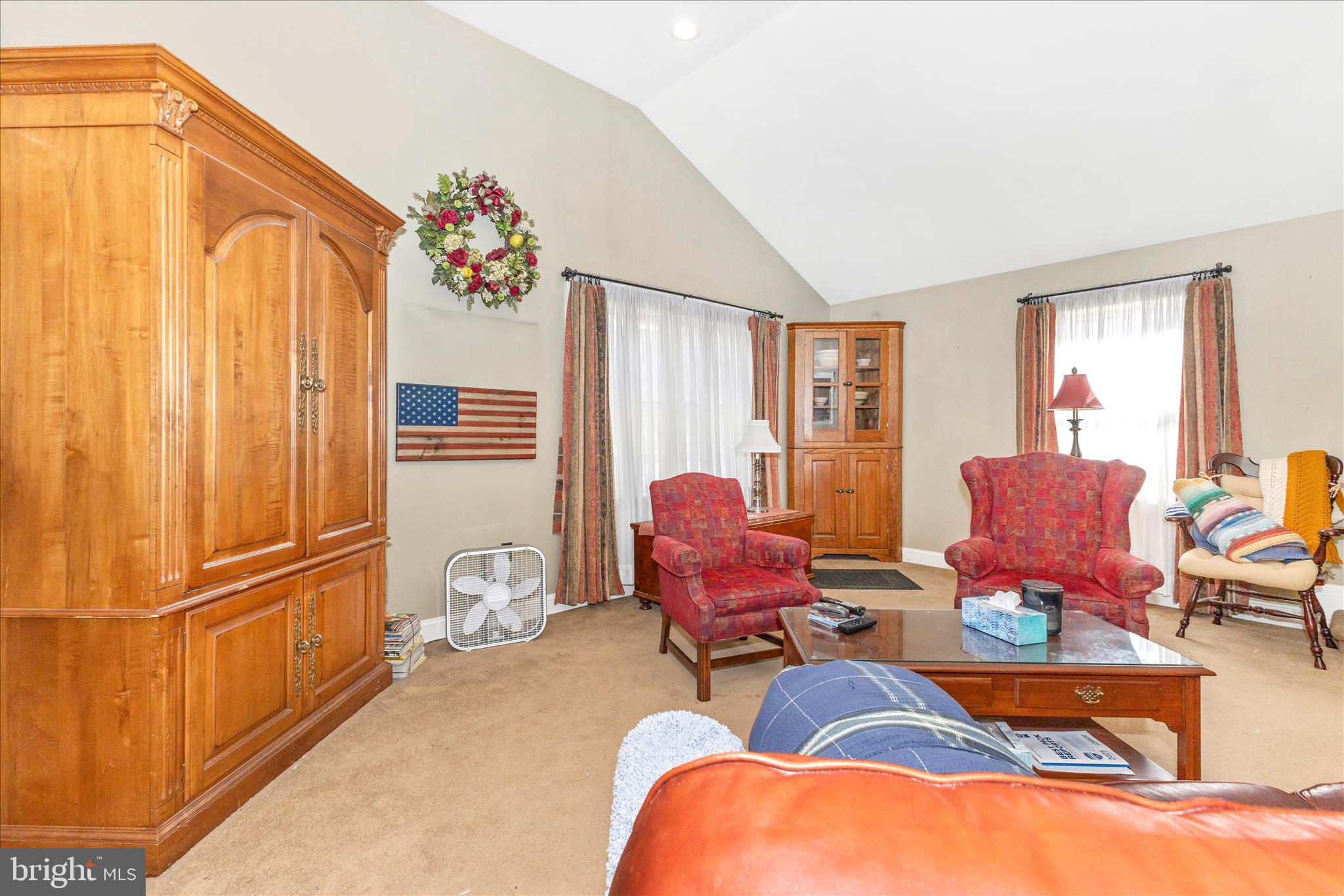 DOUGLAS PARK - Residential