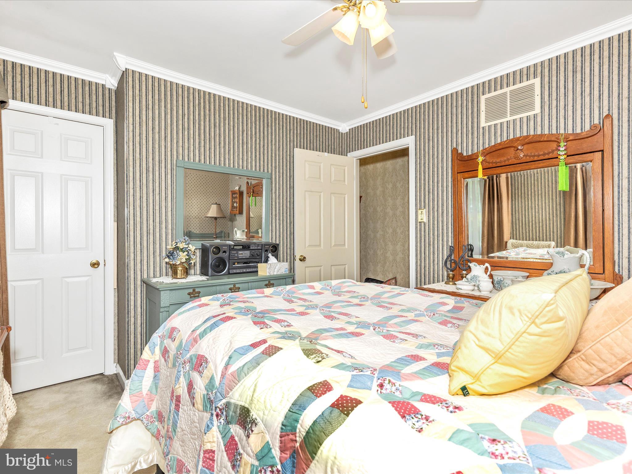 DOUGLAS PARK - Residential