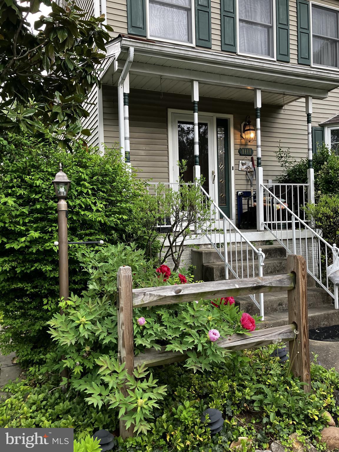 DOUGLAS PARK - Residential