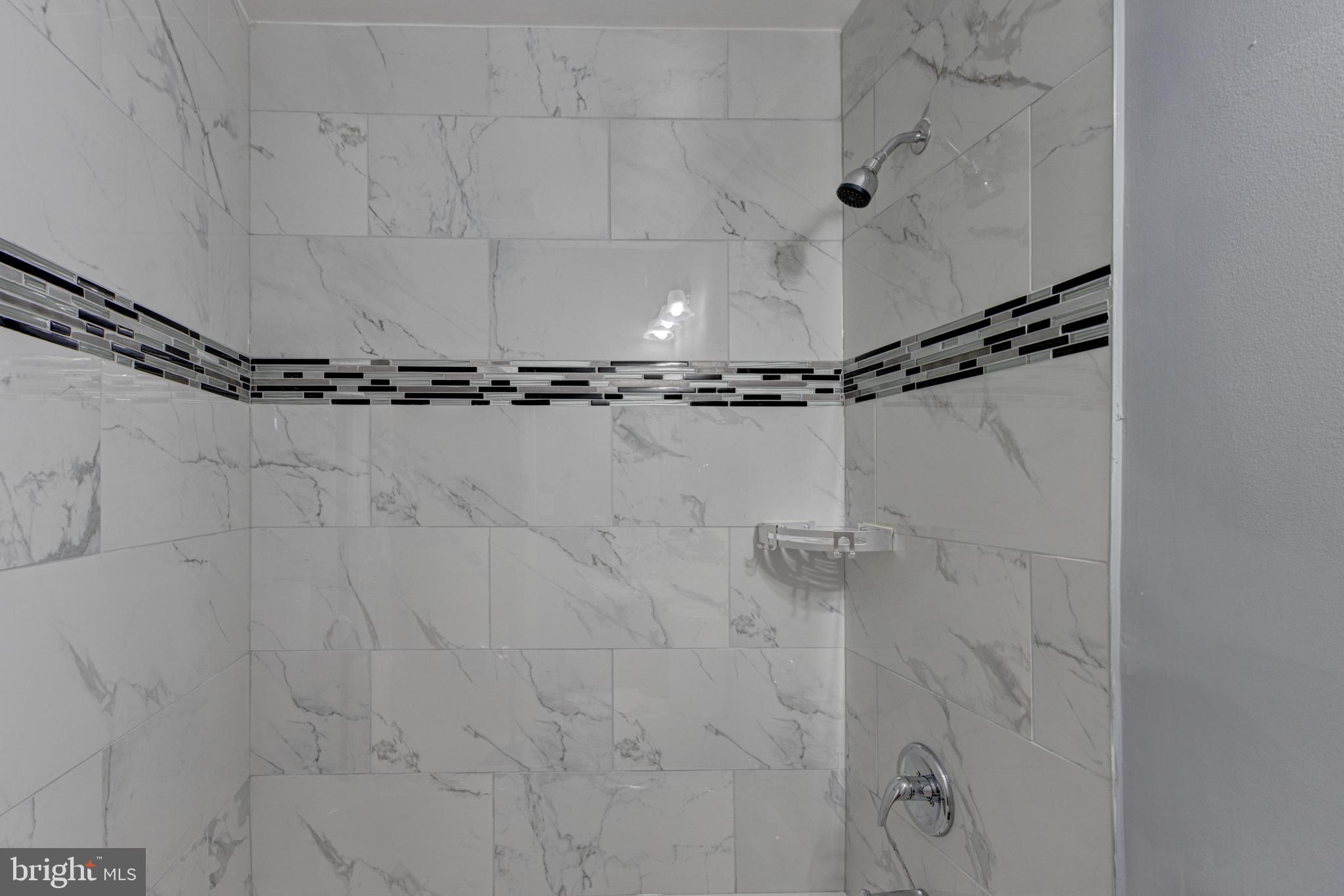 HIGHLANDTOWN - Residential