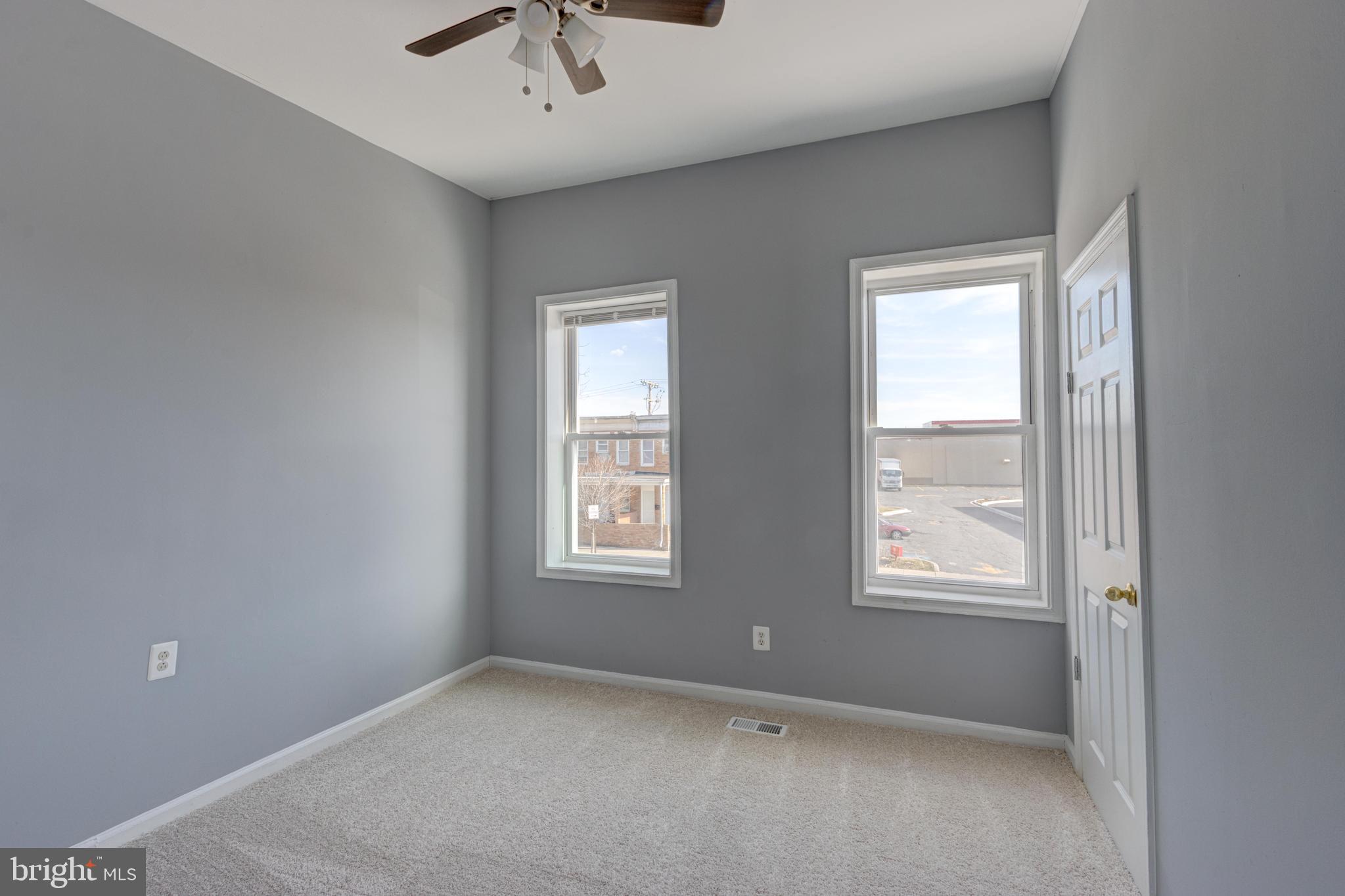 HIGHLANDTOWN - Residential