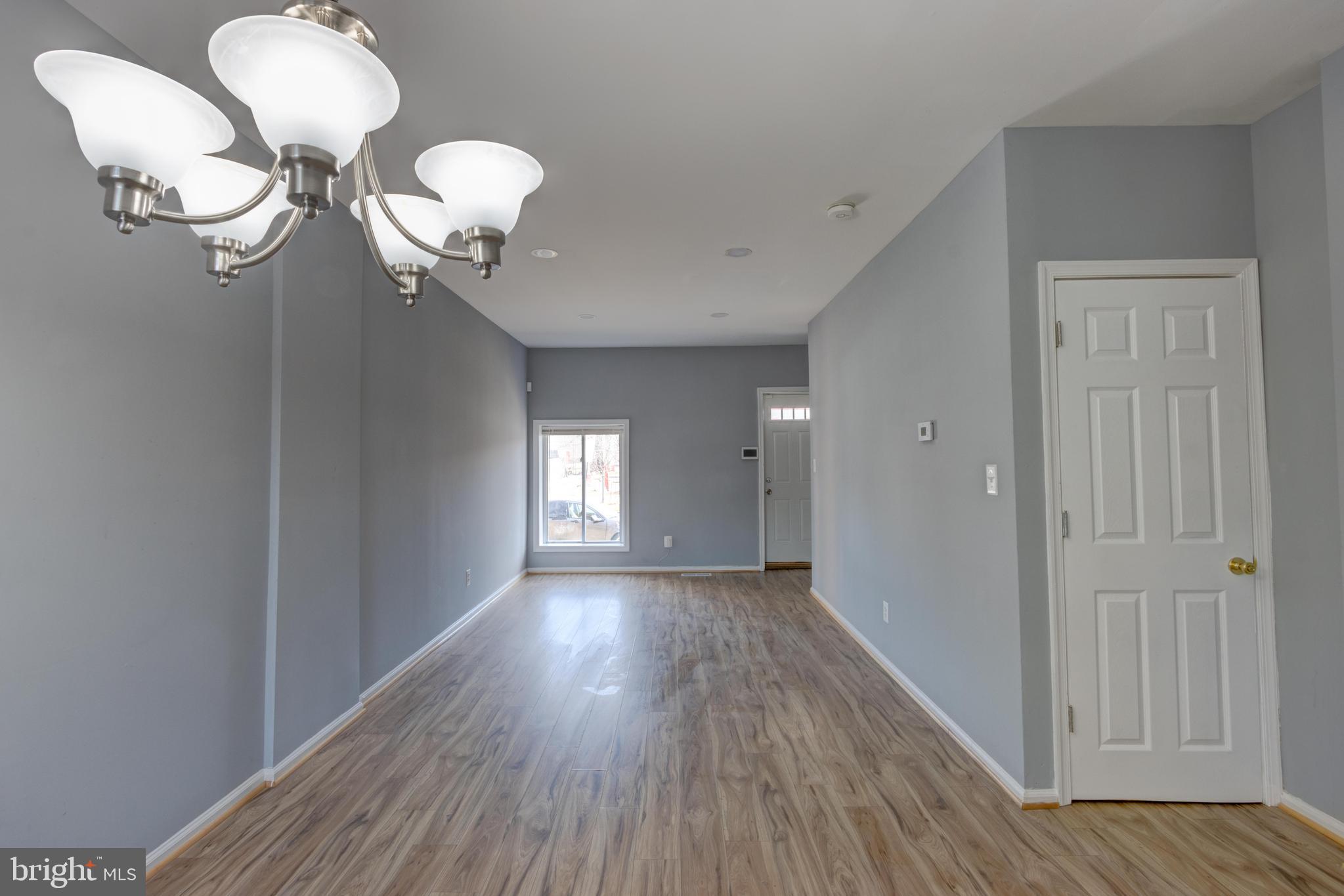 HIGHLANDTOWN - Residential