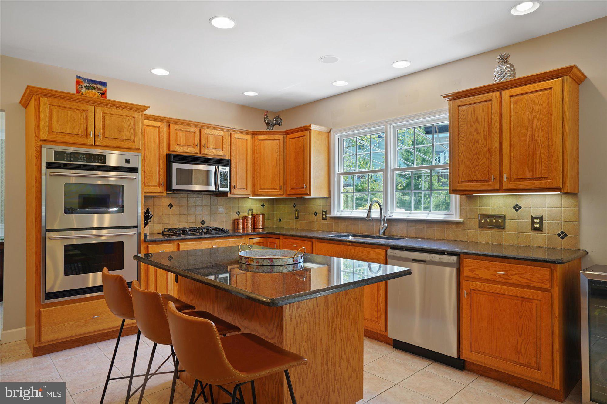 EXETER GOLF CLUB E - Residential