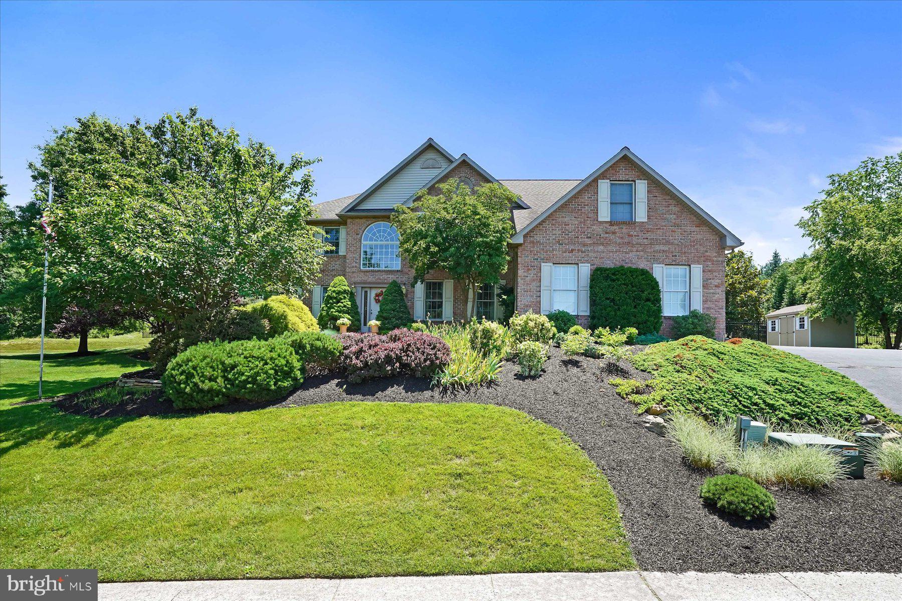 EXETER GOLF CLUB E - Residential