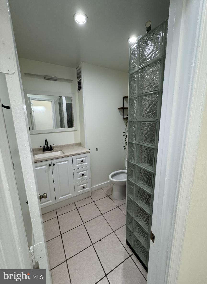 GREEKTOWN - Residential