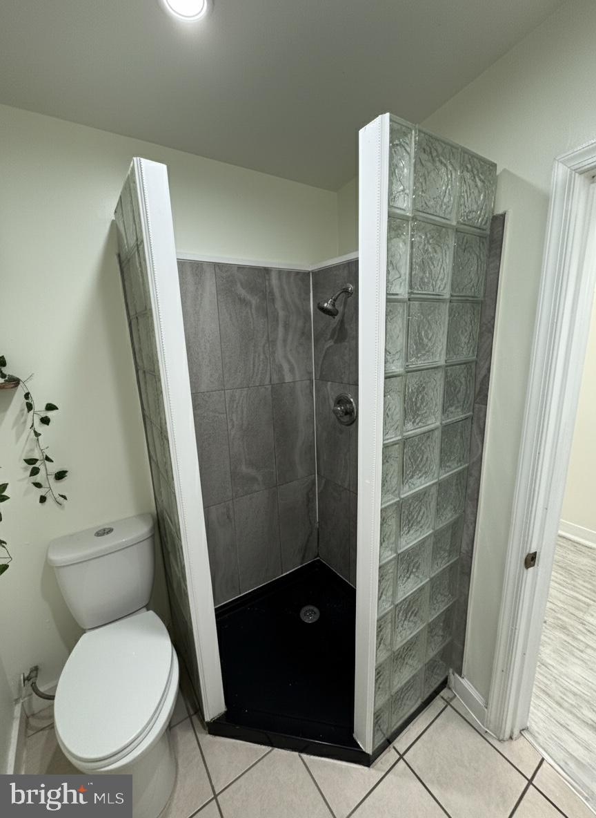 GREEKTOWN - Residential