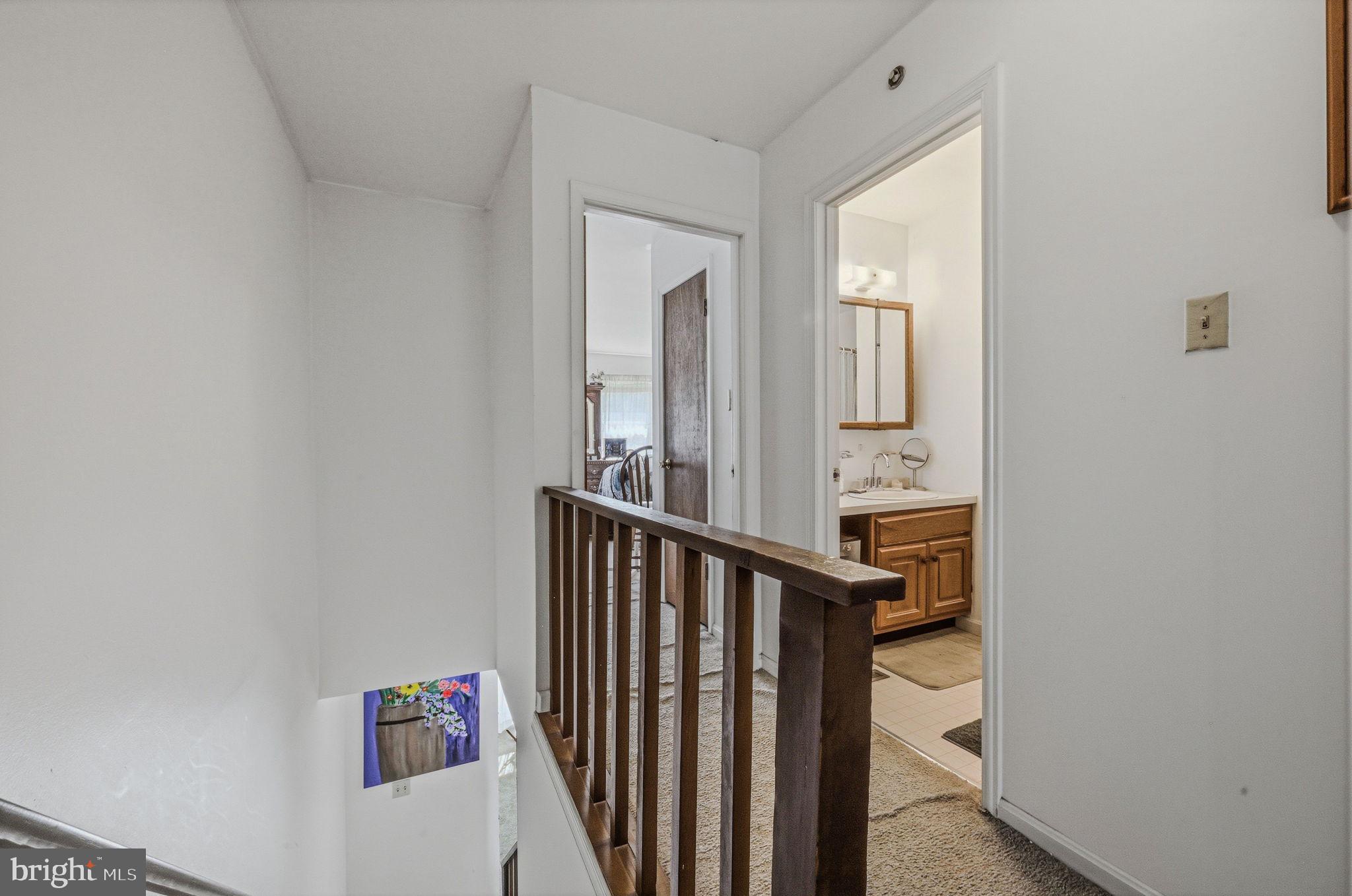 STONES THROW - Residential