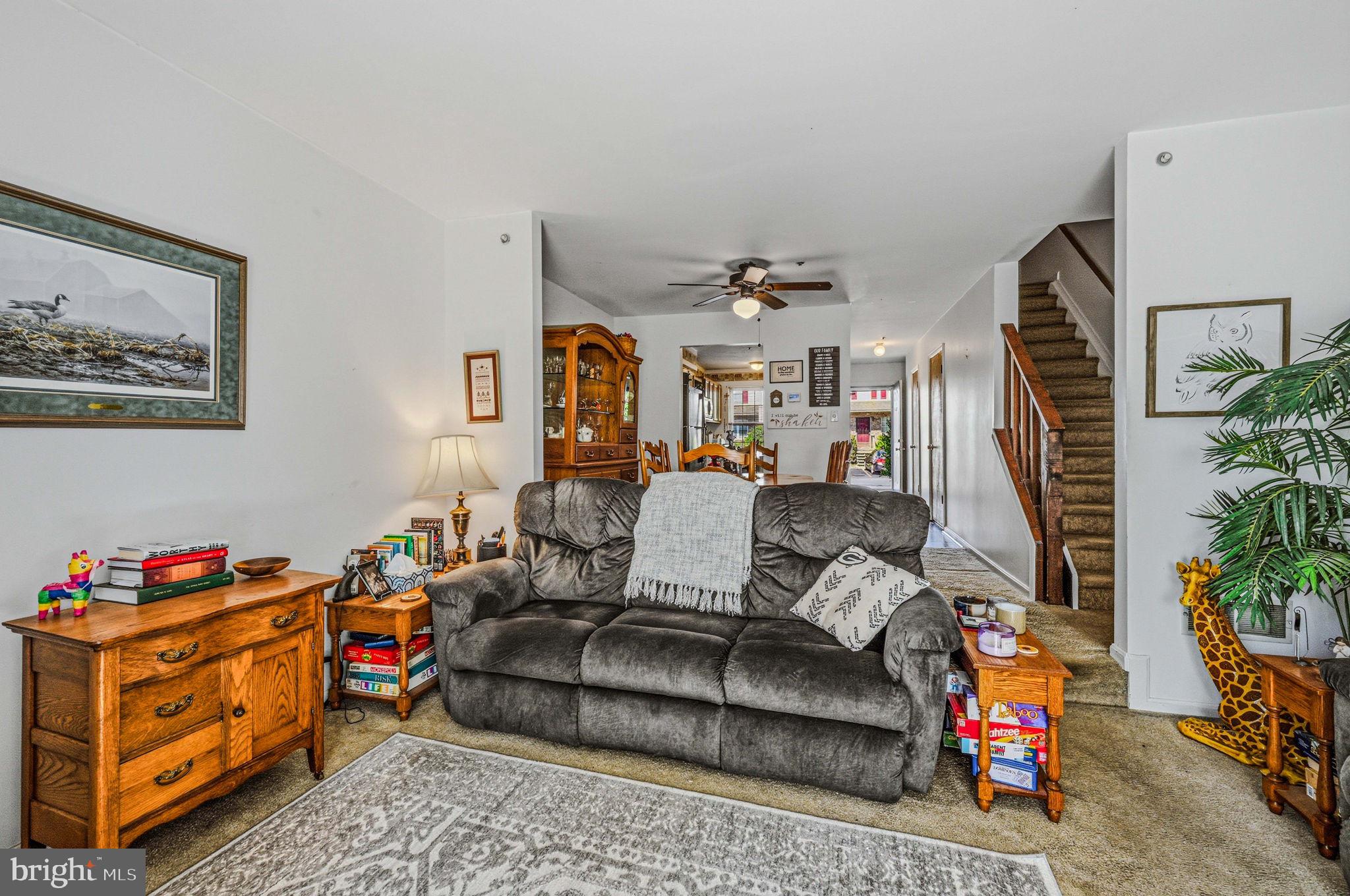 STONES THROW - Residential